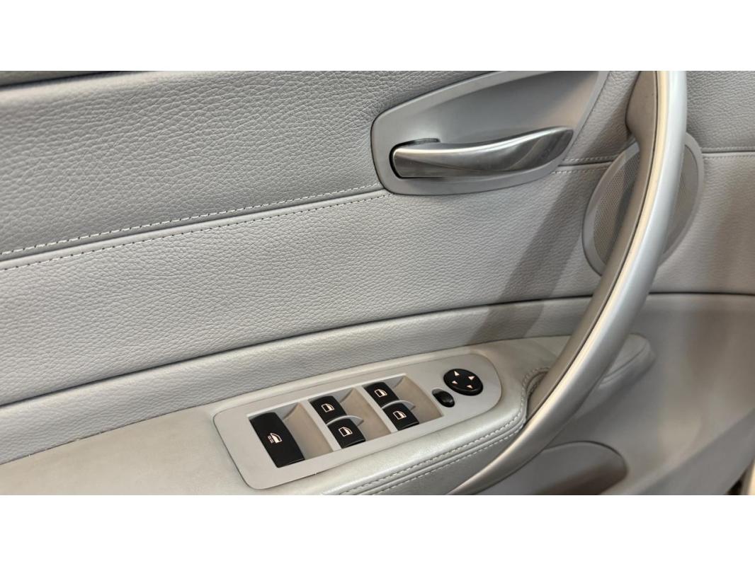 Bmw Serie 1 118i CABRIOLET E88 - FULL ENTRETIEN