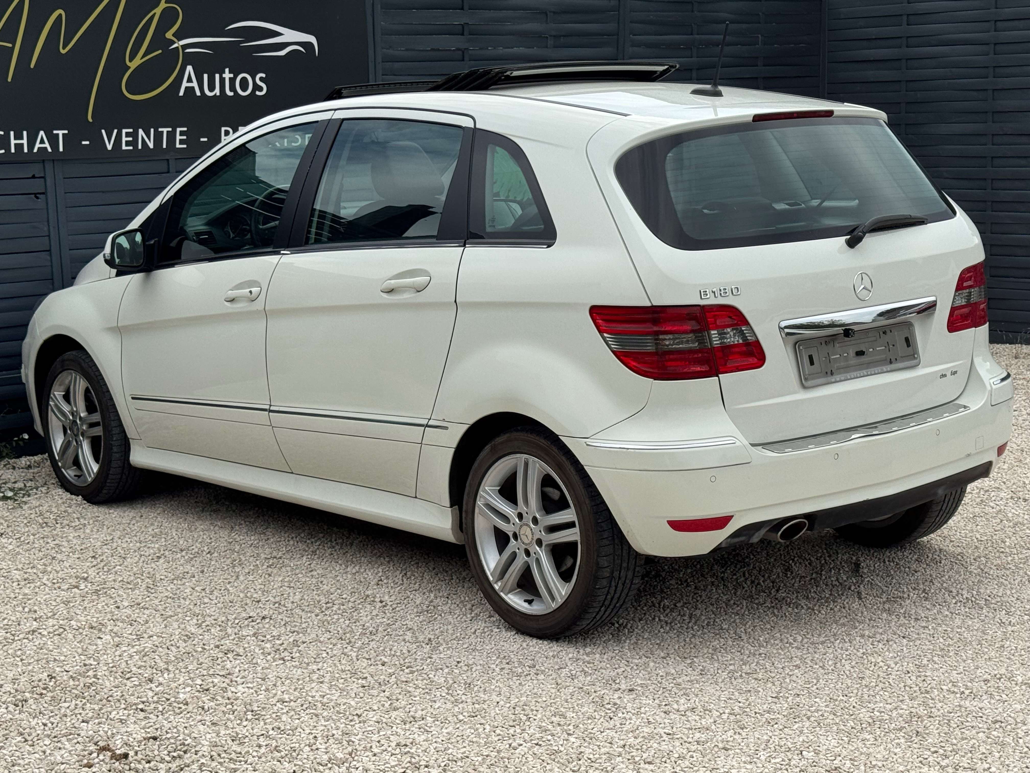Mercedes-Benz B 180 */*BOITE AUTO+CLIM+REGULATEUR+JANTES*/*