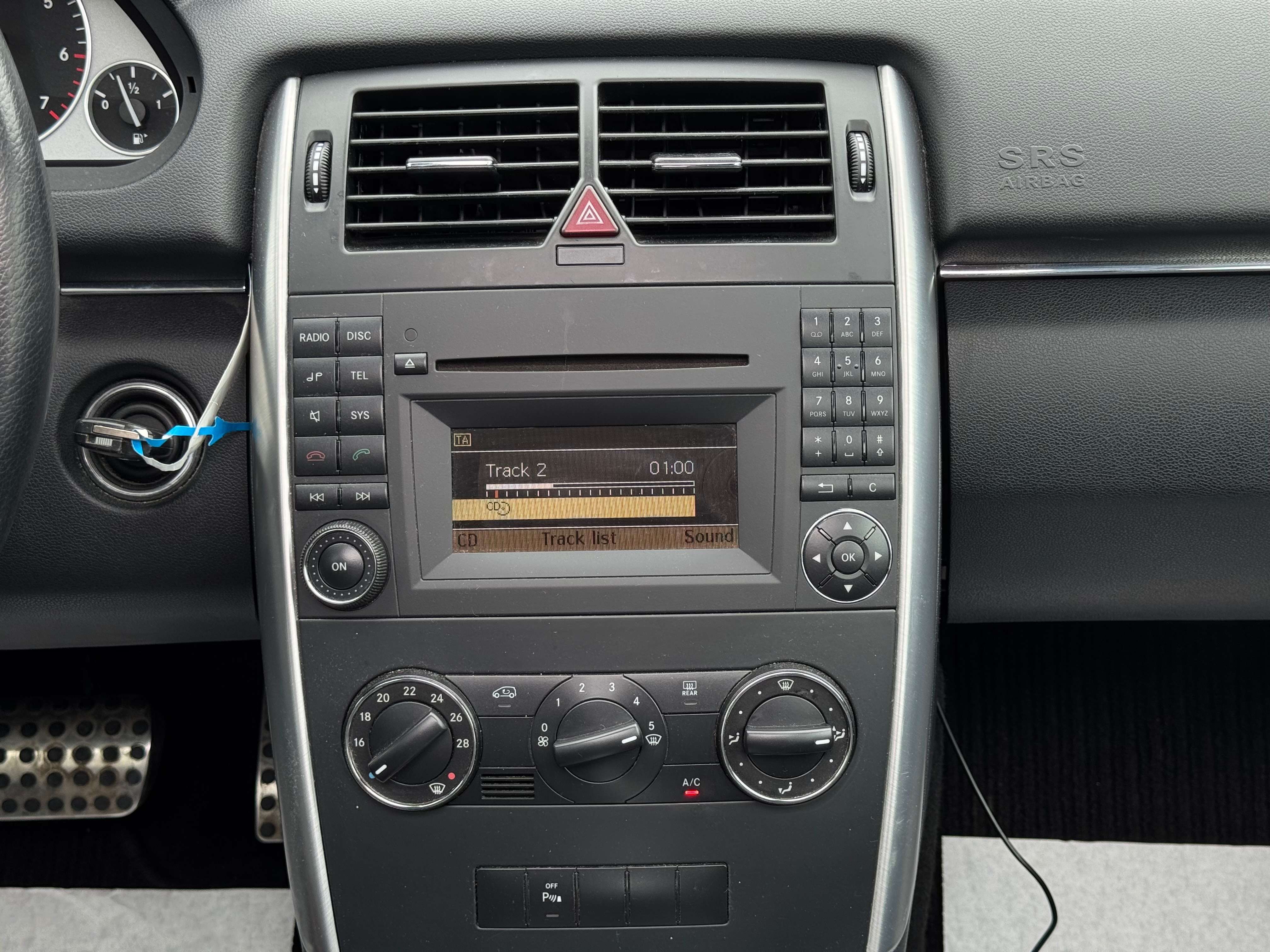 Mercedes-Benz B 180 */*BOITE AUTO+CLIM+REGULATEUR+JANTES*/*