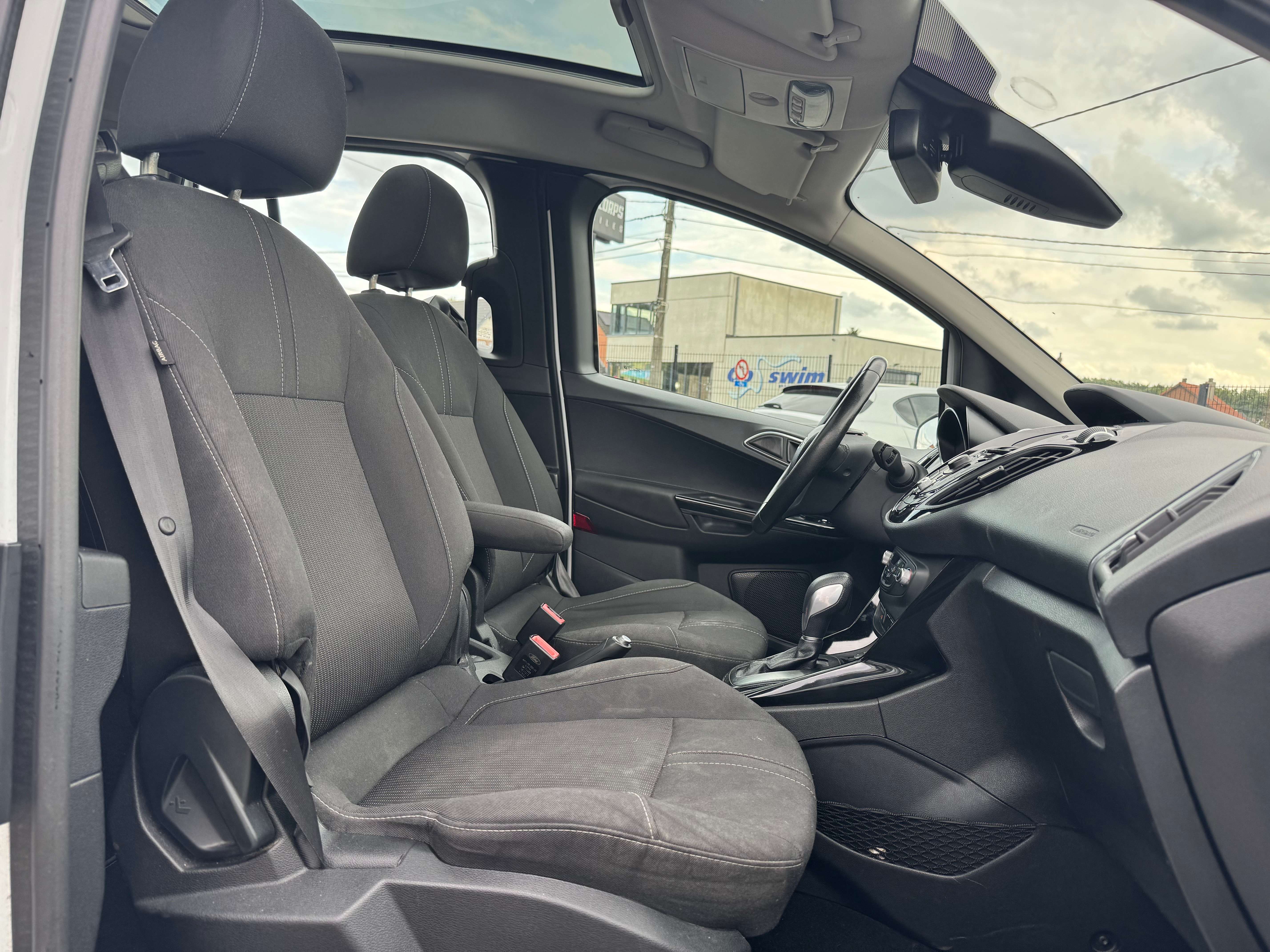 Ford B-Max 1.6i TITANIUM POWERSHIFT / MARCHAND / EXPORT