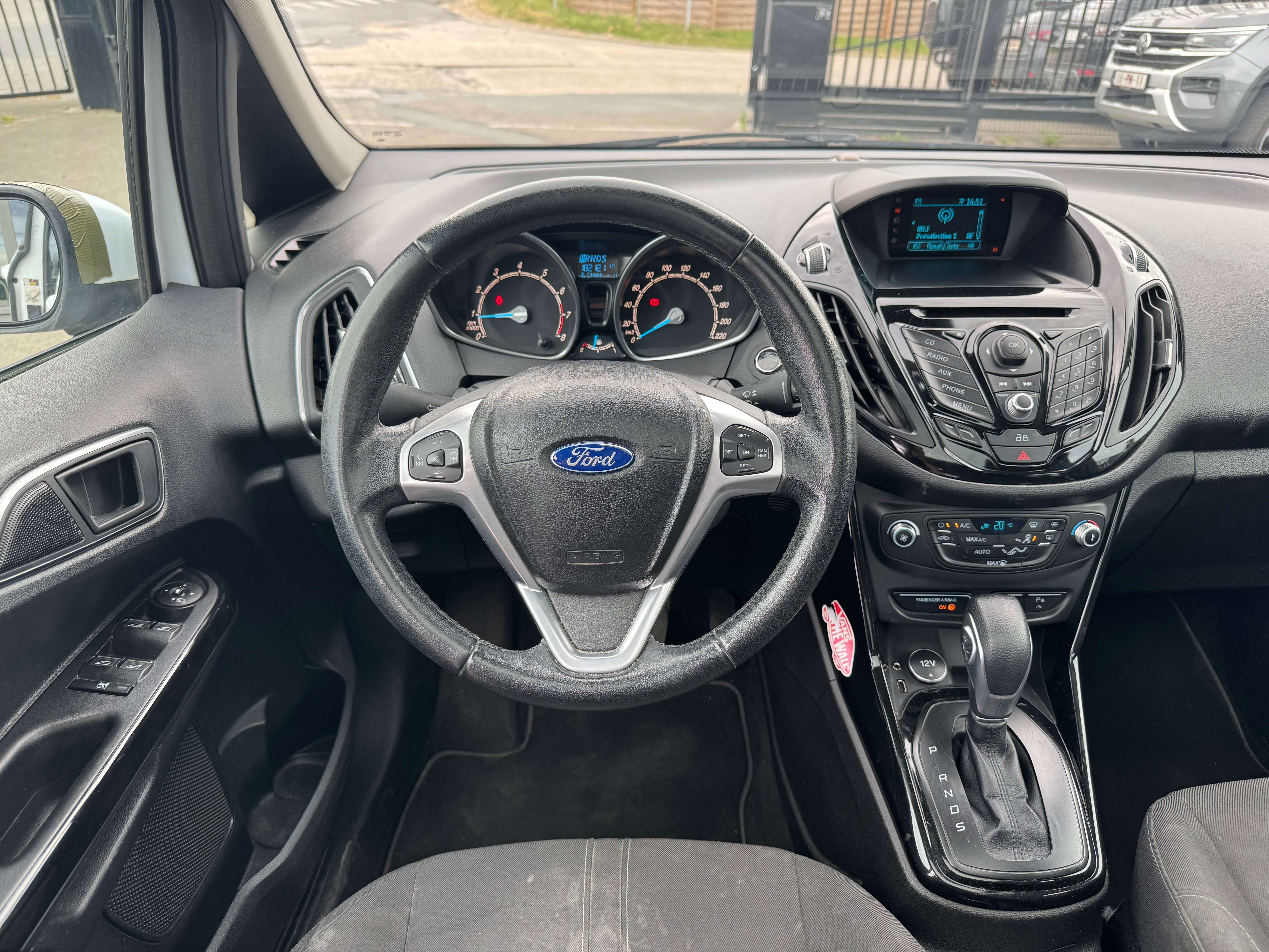 Ford B-Max 1.6i TITANIUM POWERSHIFT / MARCHAND / EXPORT