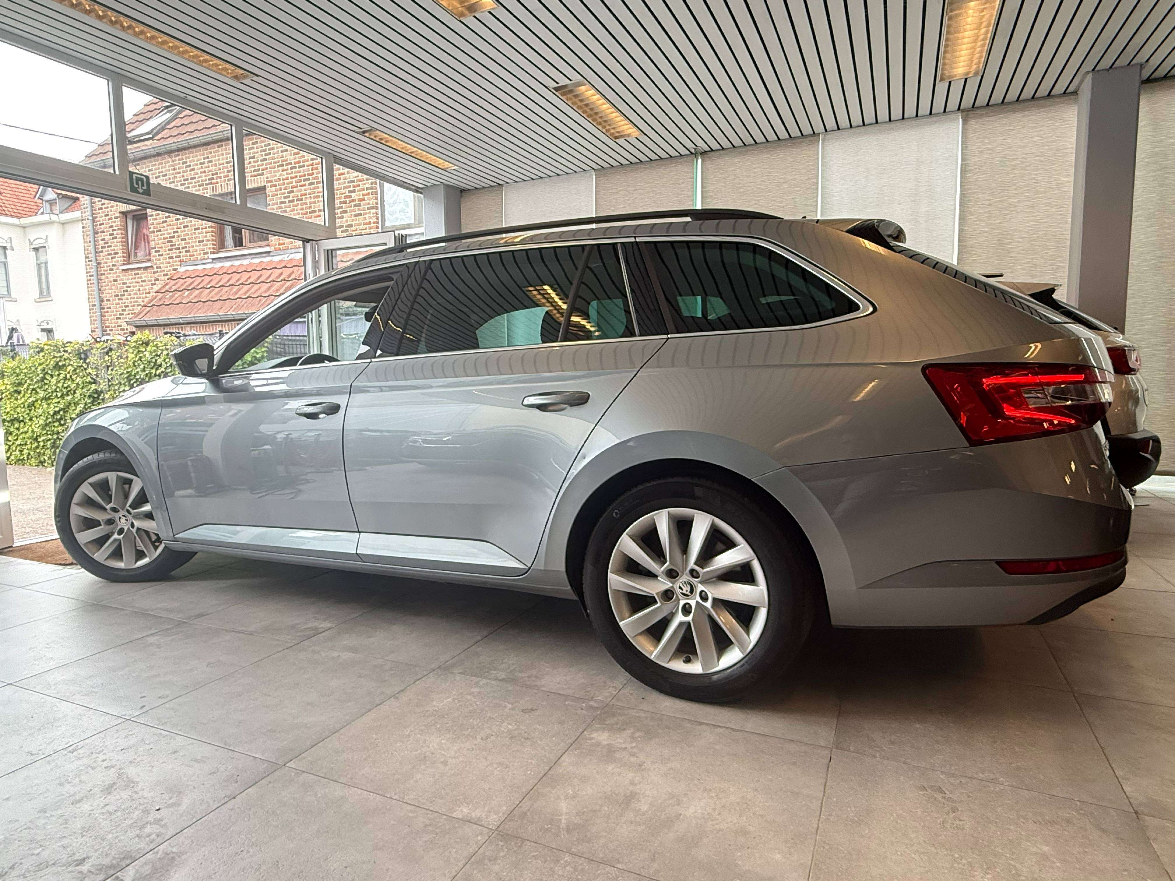 Skoda Superb Superb Combi PHEV 1.4 TSI Ambition DSG  (EU6AP)