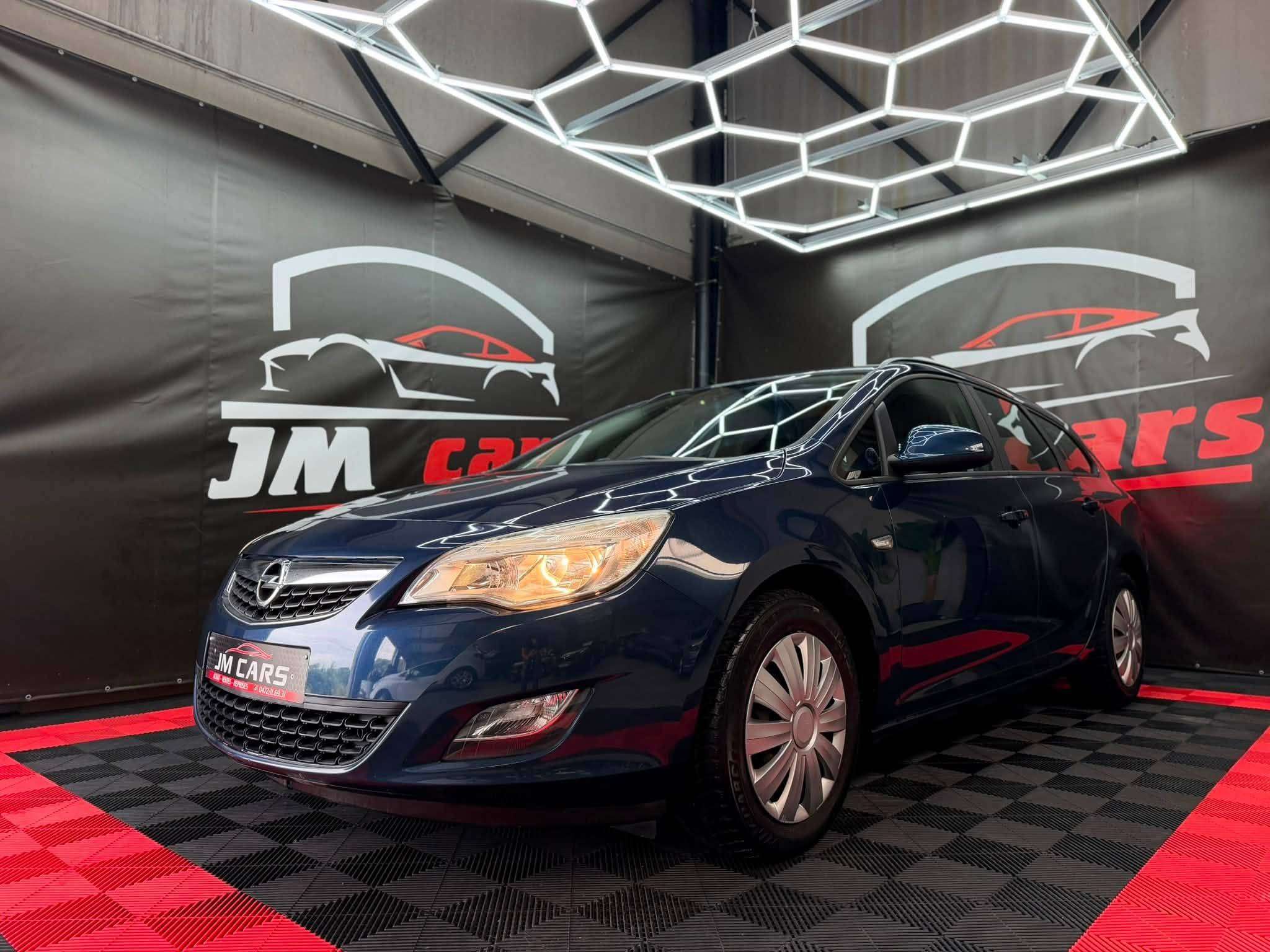 Opel Astra Astra Sports Tourer 1.3 CDTi ecoFLEX Cosmo Start/Stop DPF