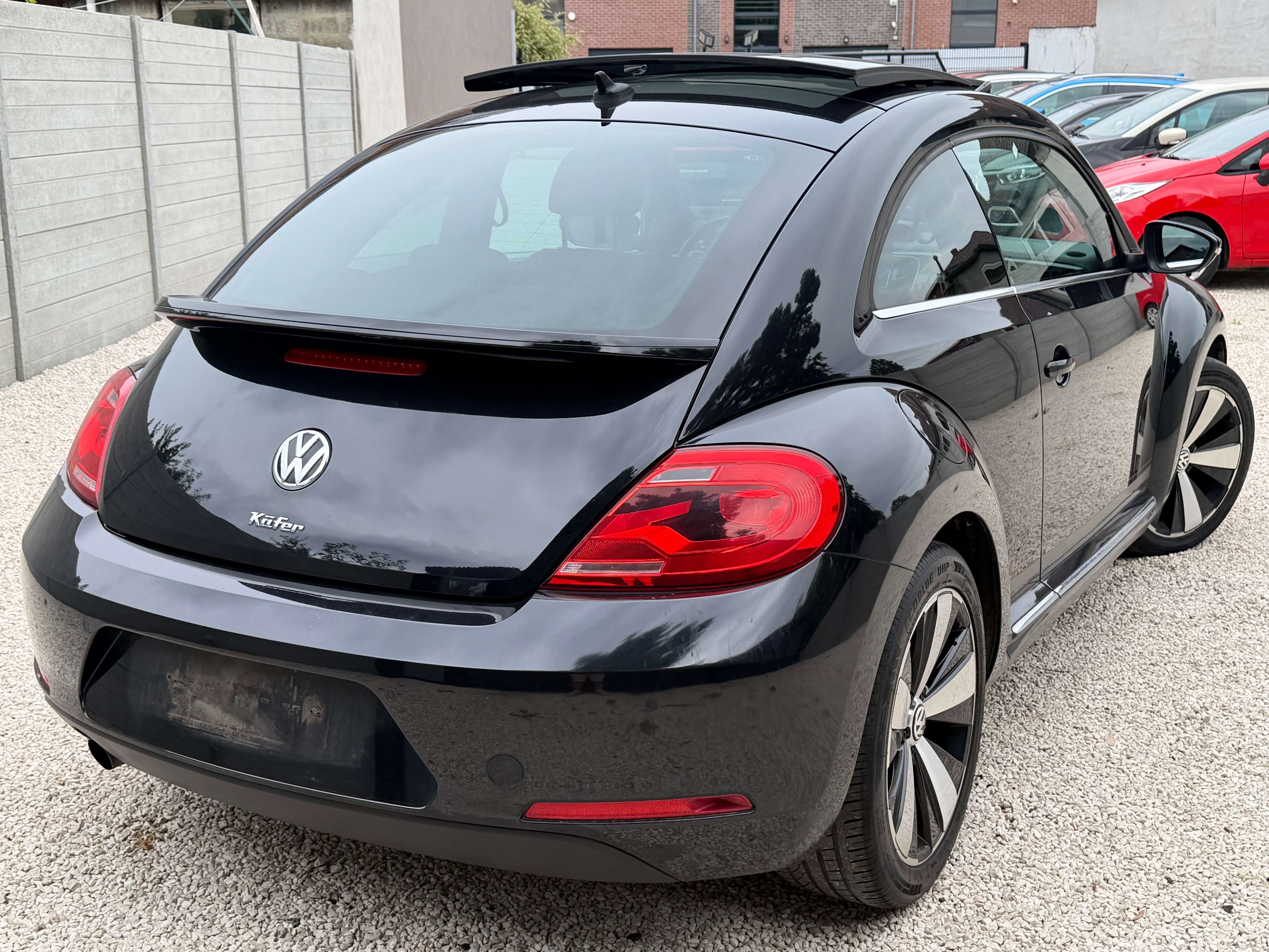 Volkswagen Beetle Beetle 1.6 CR TDi DSG ° AUTOMATIQUE ° R LINE ° FULL OPTION °