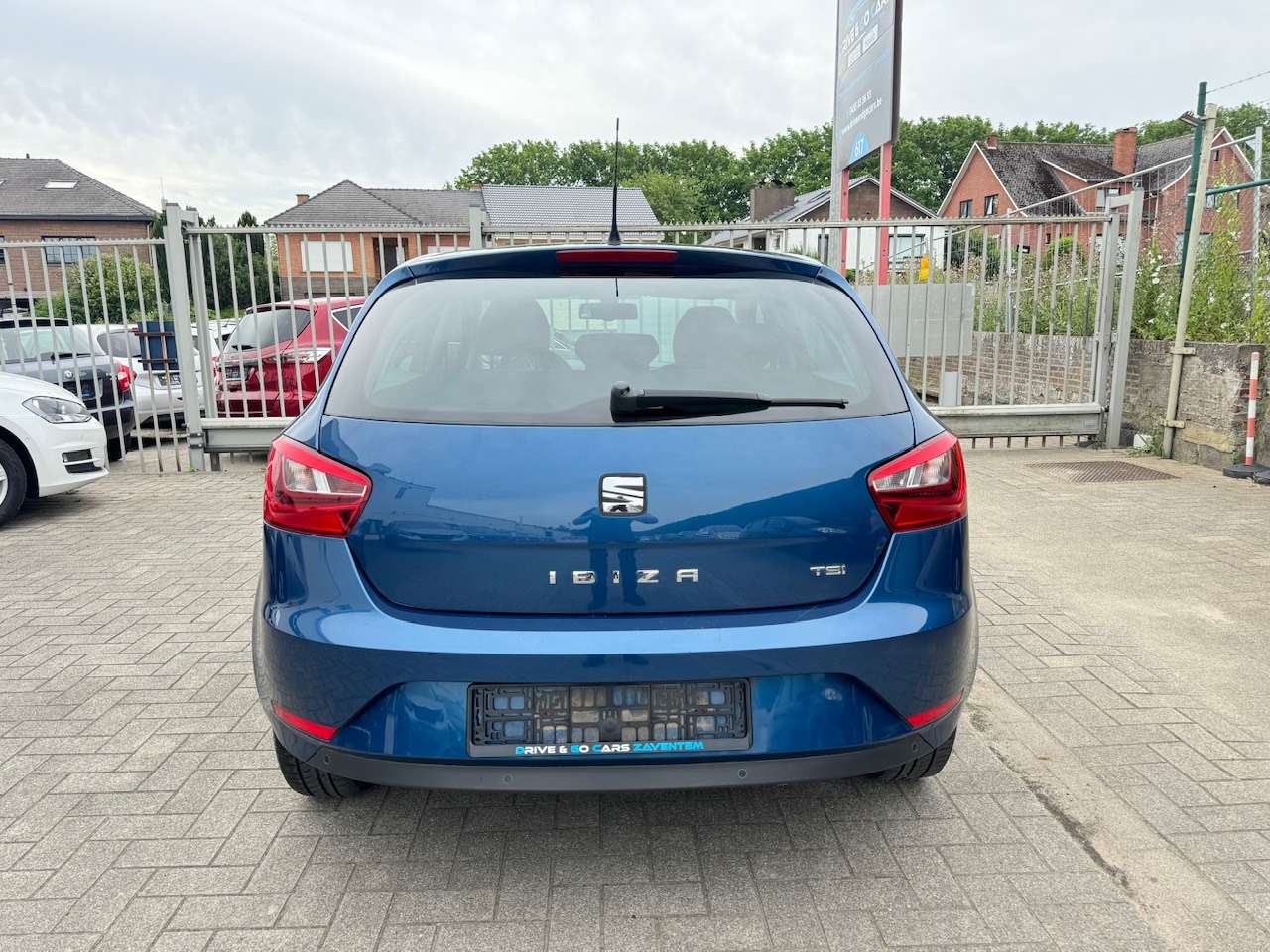 SEAT Ibiza 1.2 TSI I-TECH Legend ** 1 JAAR GARANTIE ** !!