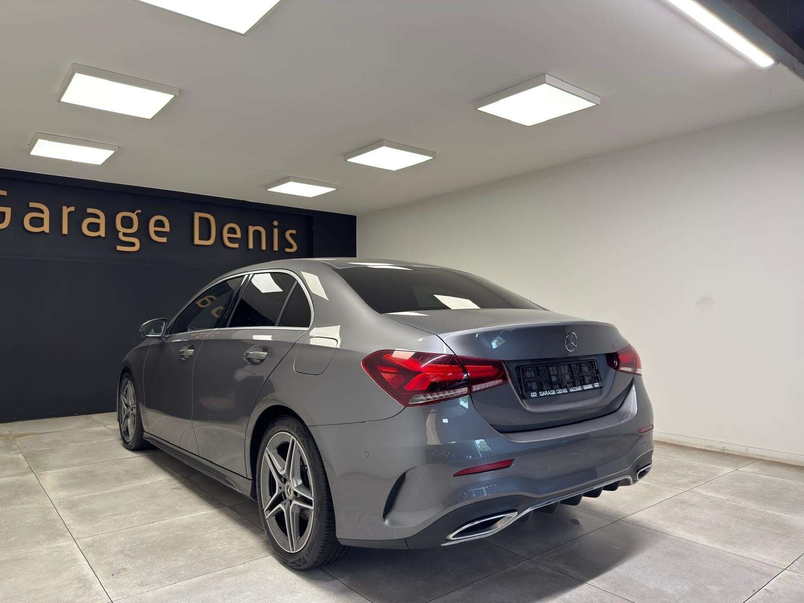 Mercedes-Benz A 180 **PACK AMG**GPS+CAMERA**LED**CUIR**GARANTIE 12 MOI