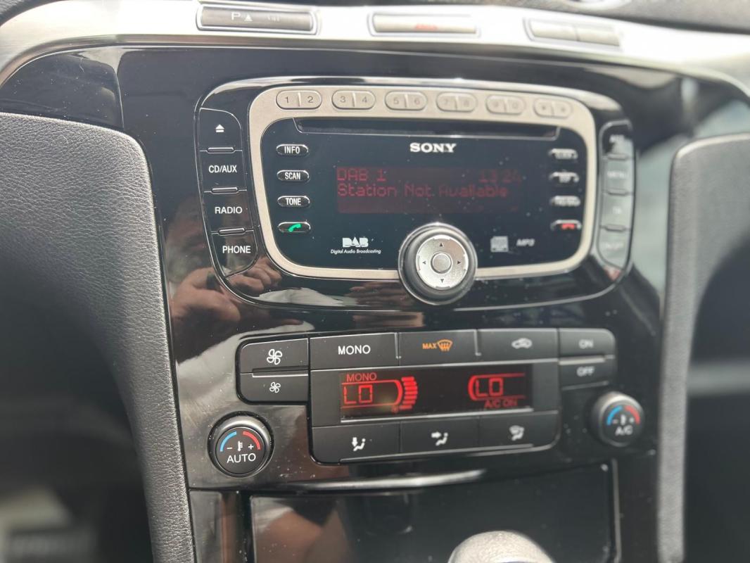 Ford S-max Titanium (03.2010->)