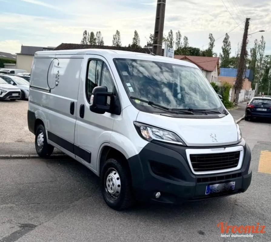 Peugeot Boxer Vu 2.2 140CV L1H1 BUSINESS TBEG 13325HT PRIX EXPORT