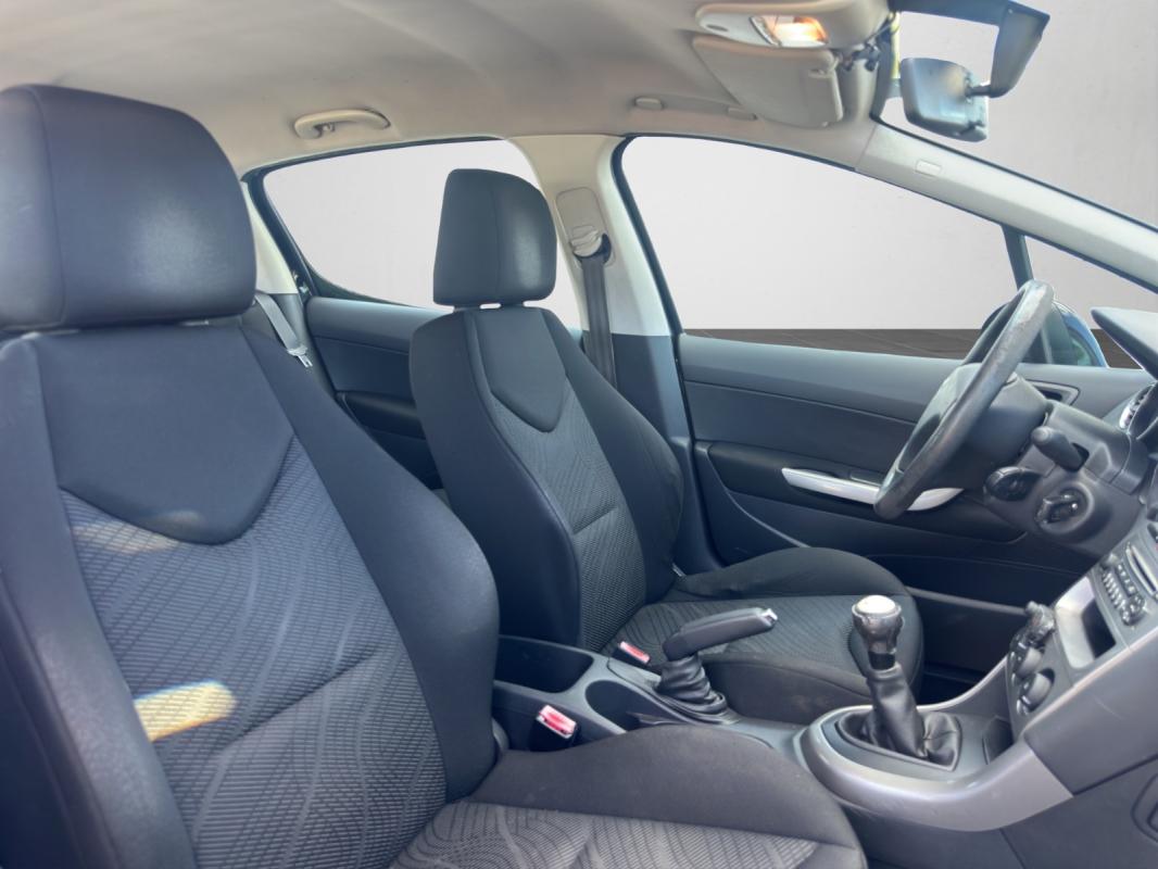 Peugeot 308 1.6 HDi 92ch FAP Active