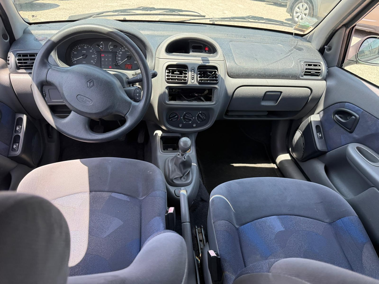 Renault CLIO II 1.2 (1149) 58CH 5P