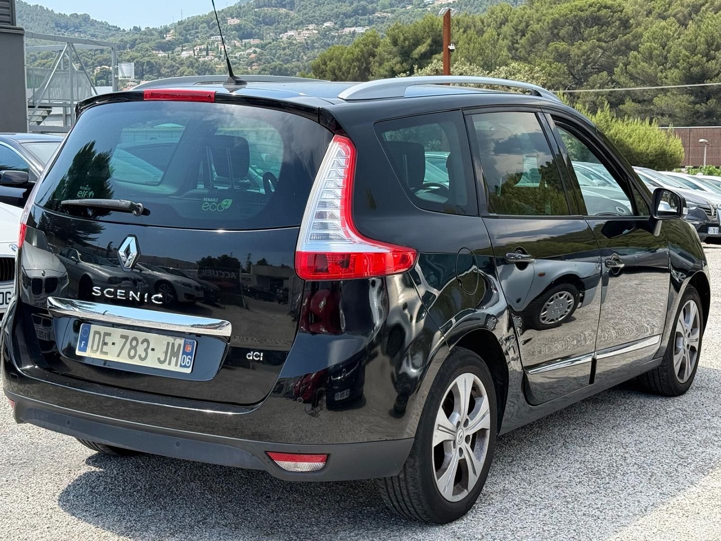 Renault GRAND SCENIC III 1.5 DCI 110CH ENERGY LOUNGE ECO² 7 PLACES