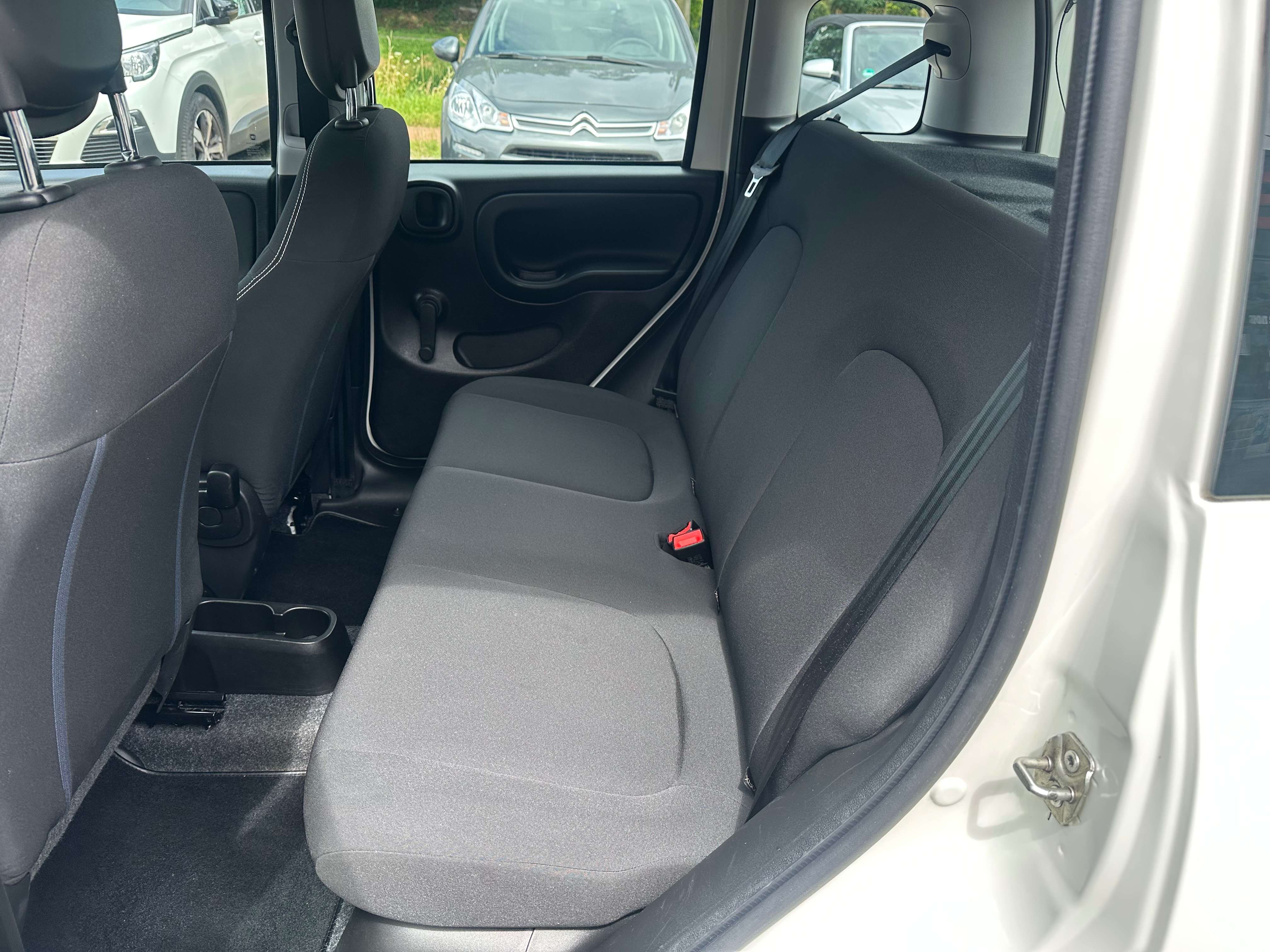 Fiat Panda Panda 1.0i MHEV CarPlay Clim Auto Garantie 12 mois