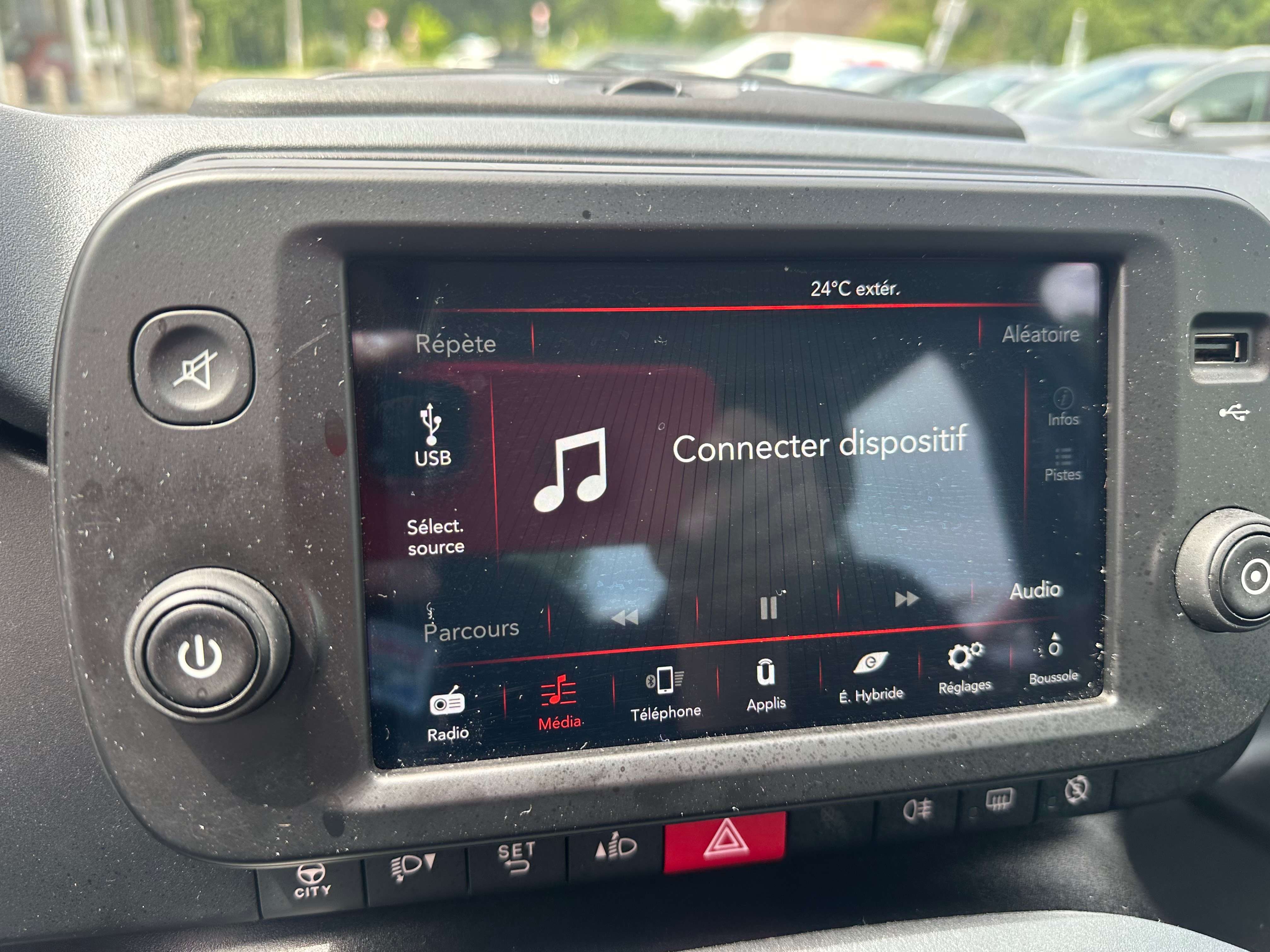 Fiat Panda Panda 1.0i MHEV CarPlay Clim Auto Garantie 12 mois