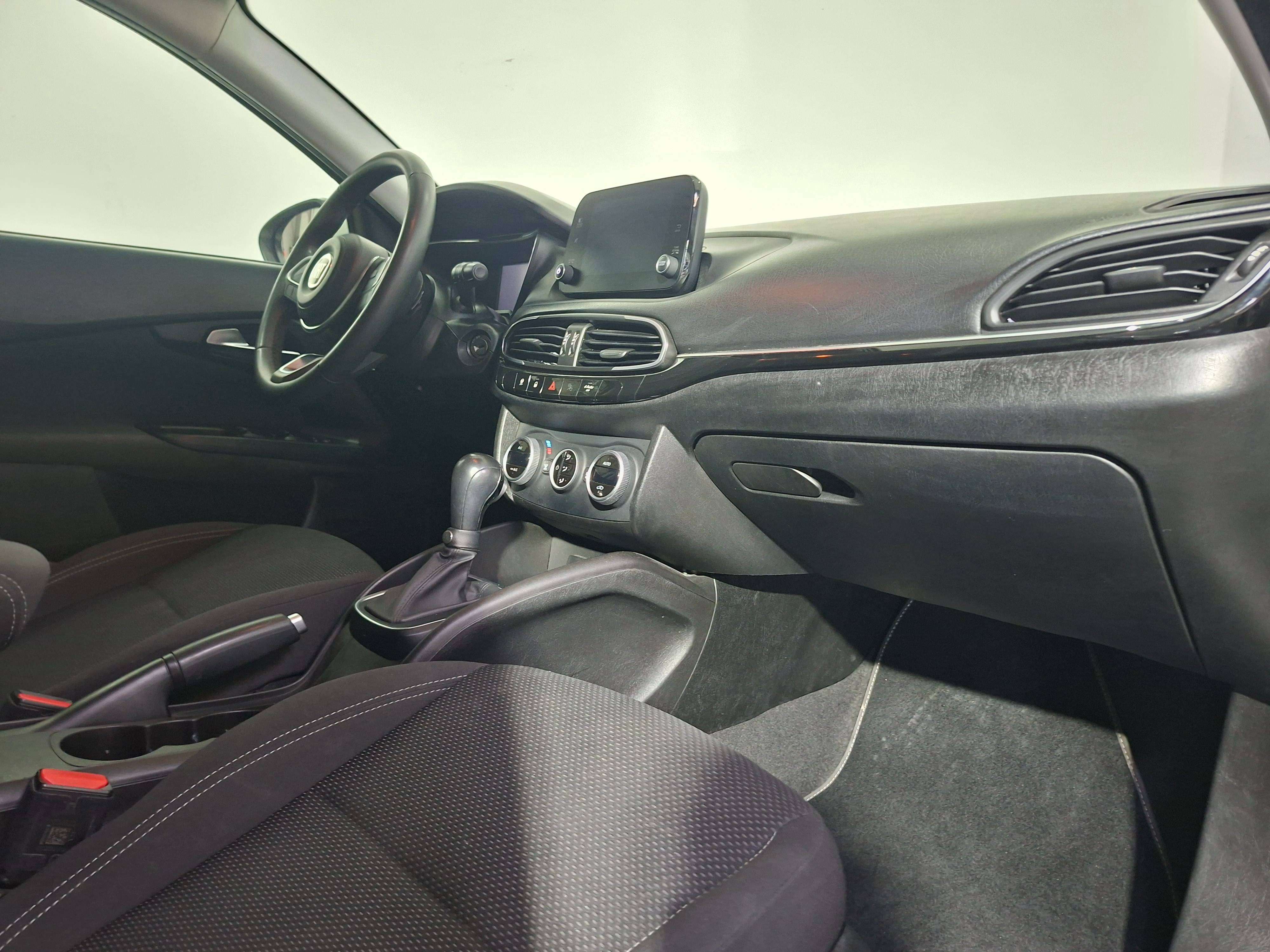 Fiat Tipo Tipo 1.5 Hybrid DCT | Automaat | Apple Car Play | Airco |