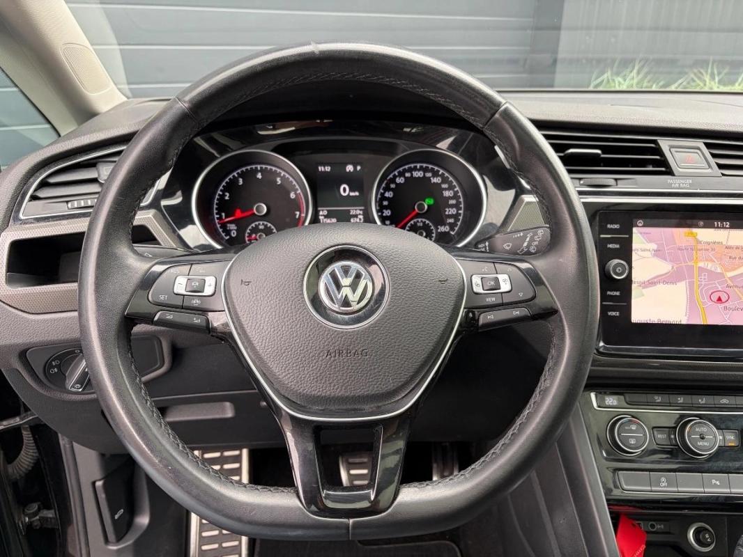Volkswagen Touran 1.5 TSI 150ch EVO IQ-Drive DSG7 / 7 places Toit ouvrant