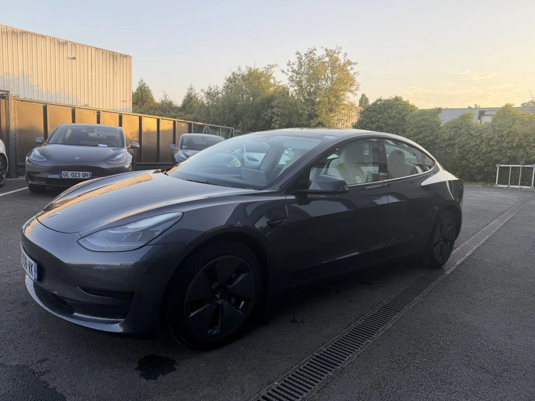 Tesla Model 3 STANDARD PLUS