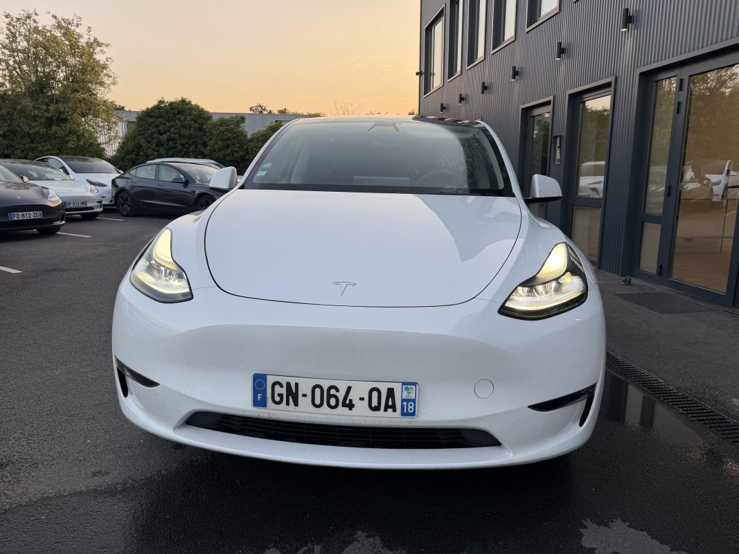 Tesla Model Y PERFORMANCE TRANSMISSION INTEGRALE