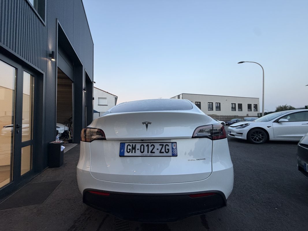 Tesla Model Y DUAL GRANDE AUTONOMIE