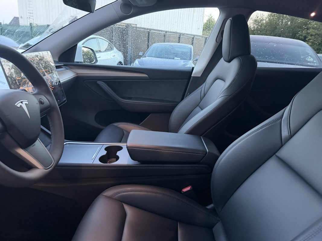 Tesla Model Y DUAL GRANDE AUTONOMIE