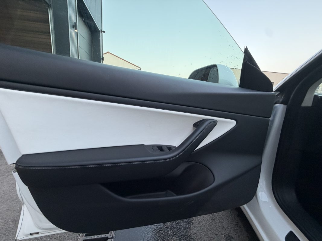 Tesla Model 3 DUAL MOTOR AWD GRANDE AUTONOMIE