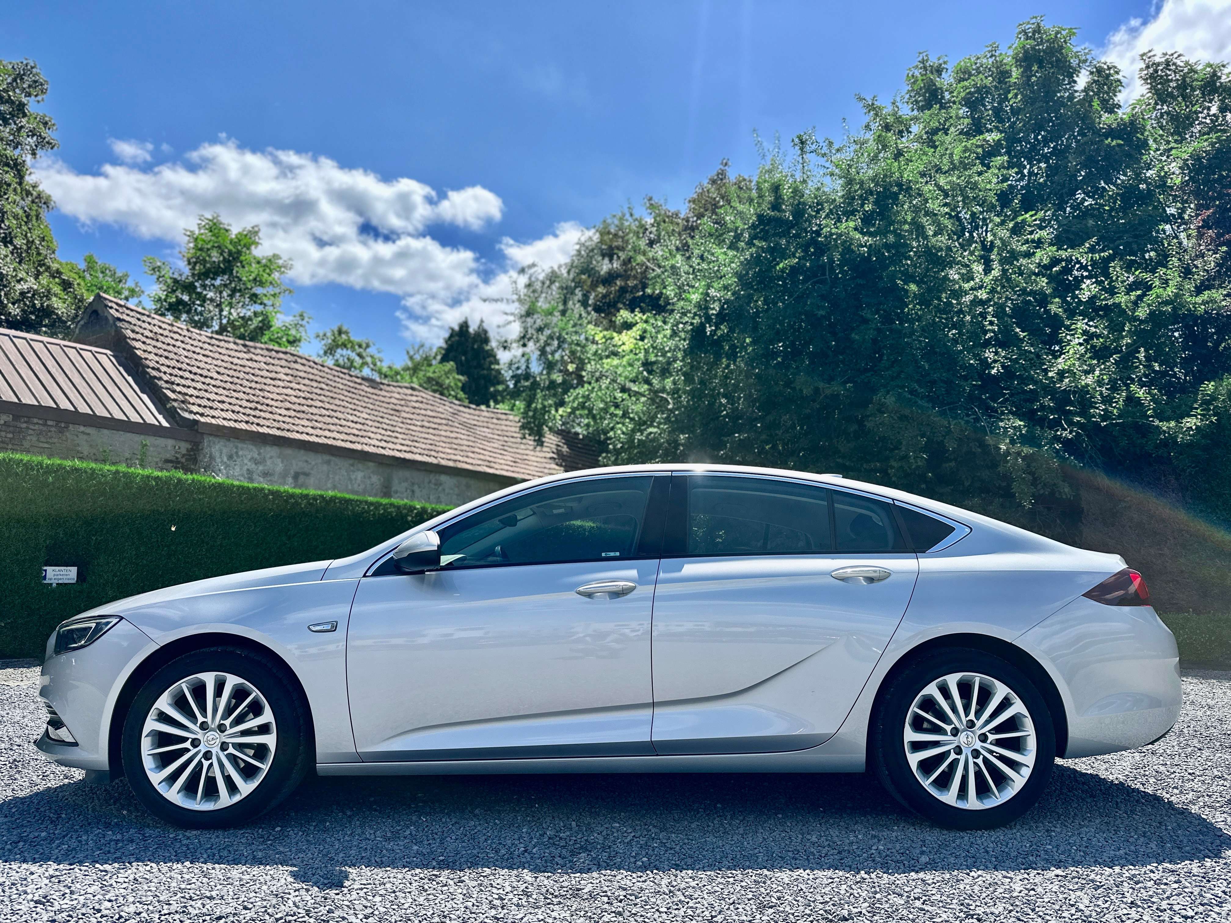 Opel Insignia Insignia Grand Sport 1.5 Turbo Exclusive / CARPLAY / ZETEL VERWARMING