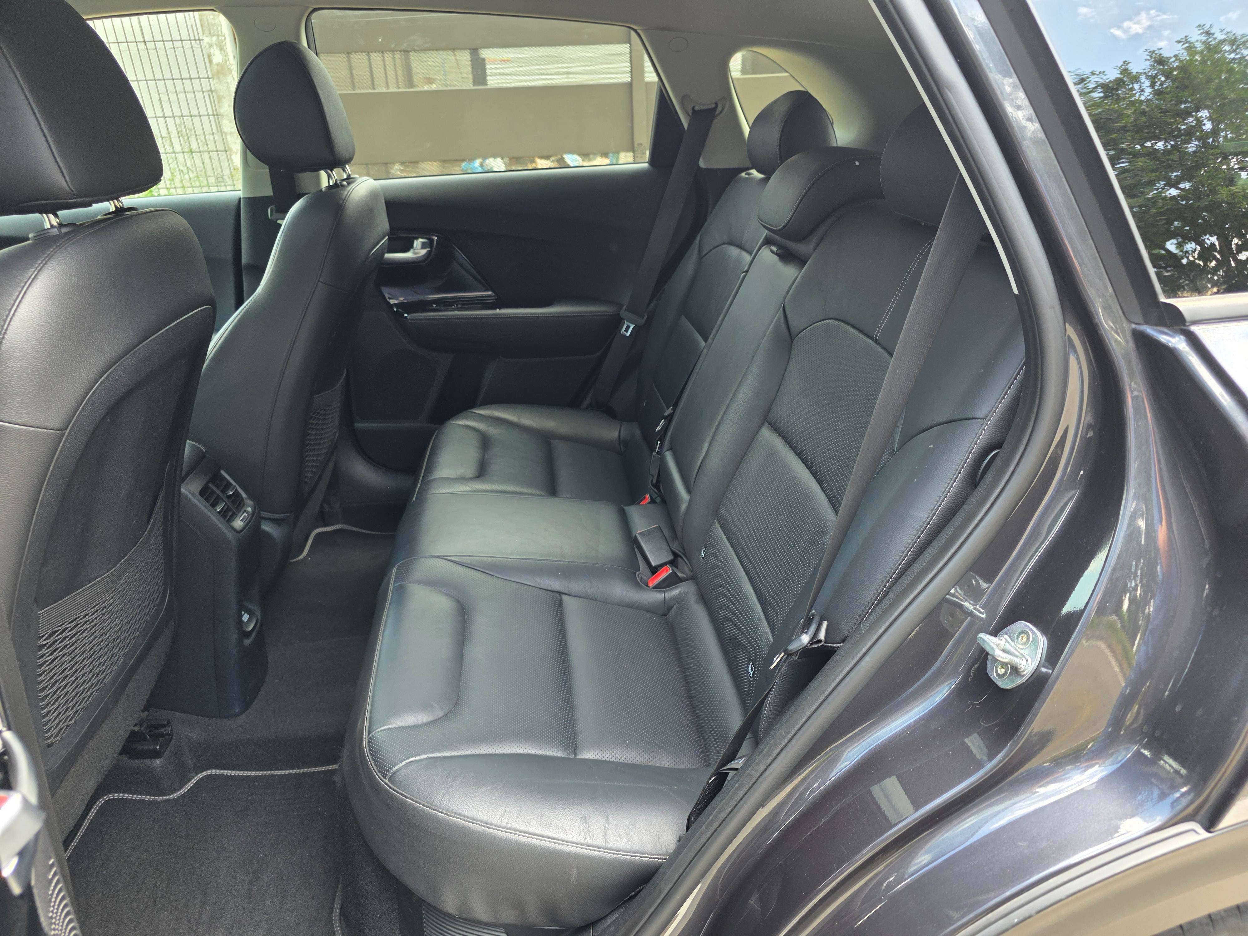 Kia Niro MHEV 1.6 GDi Fusion DCT AUT. 1°EIG. IN ZEER GOEDE STAAT. FULL OPTIES !!