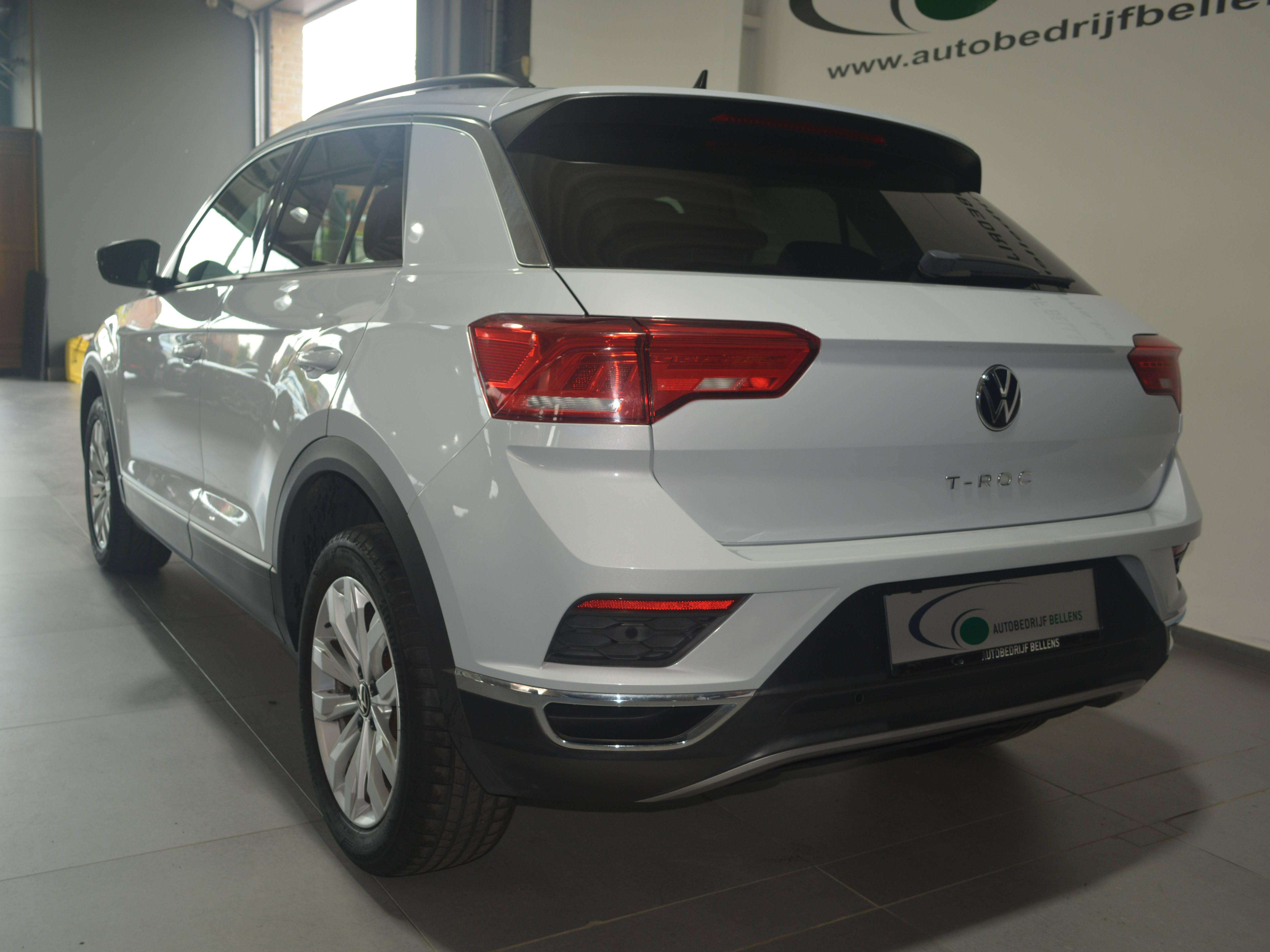 Volkswagen T-Roc T-Roc 1.5 TSI ACT Active OPF DSG / NAVI / APPLE CAR-PLAY / ADAPTIVE CRUISE CONTROL