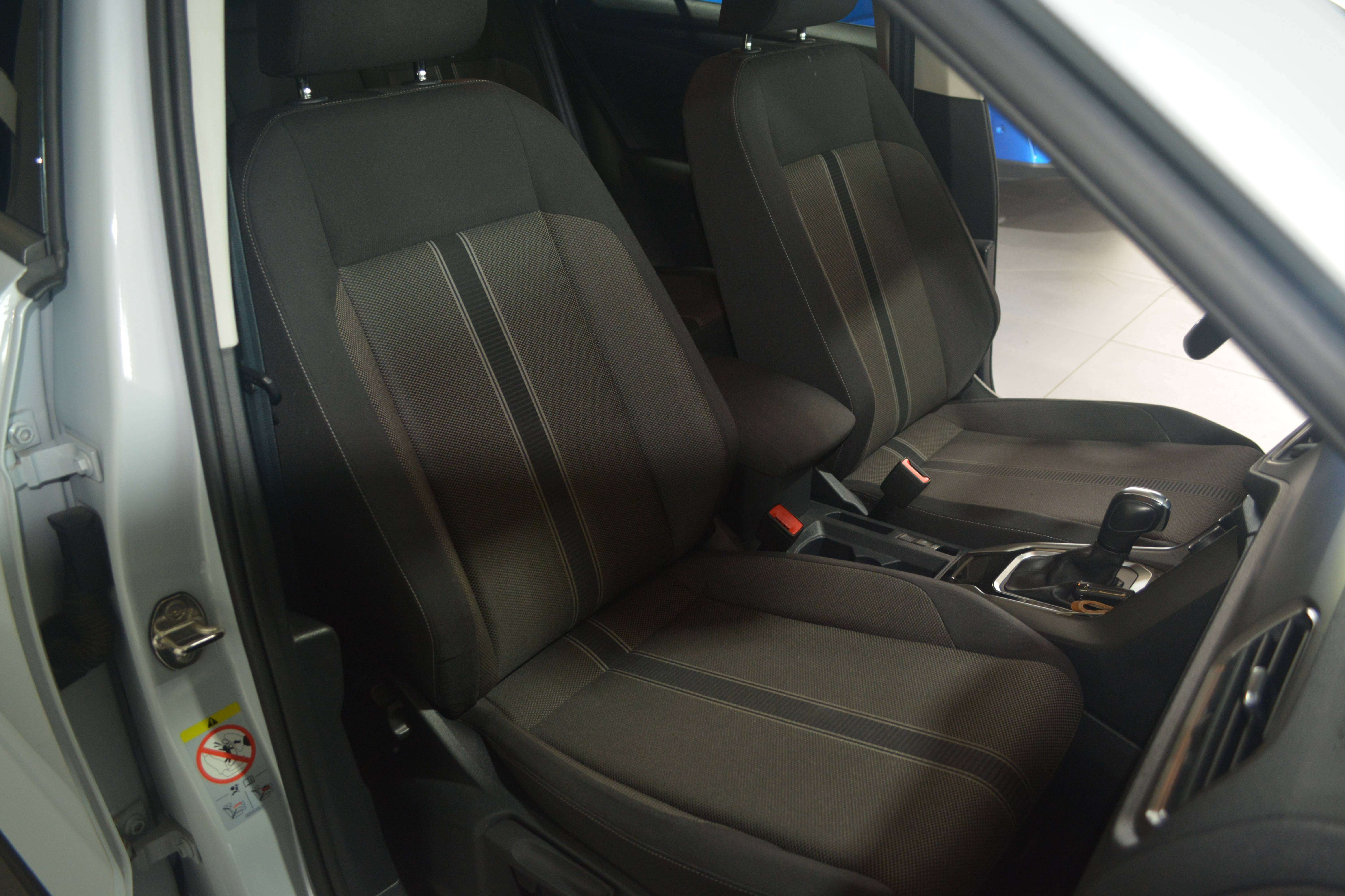 Volkswagen T-Roc T-Roc 1.5 TSI ACT Active OPF DSG / NAVI / APPLE CAR-PLAY / ADAPTIVE CRUISE CONTROL