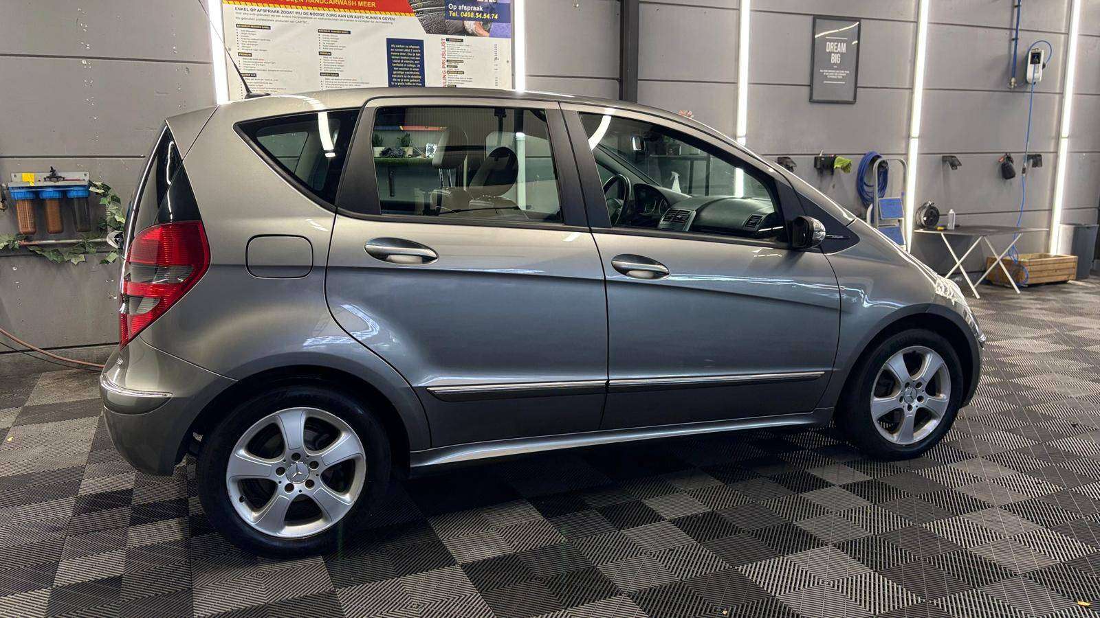 Mercedes-Benz A 170 benzine bj2005 automaat 5deurs eur4