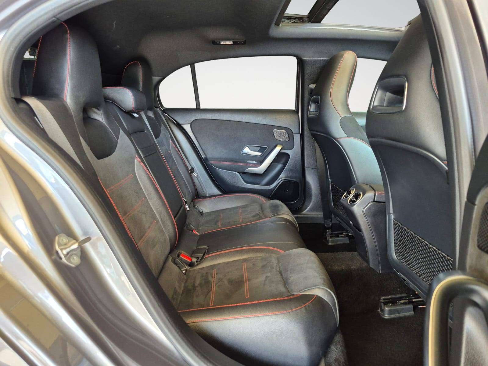 Mercedes-Benz A 180 d Business Solution AMG - Garantie 12 Mois avec Entretien Effectué