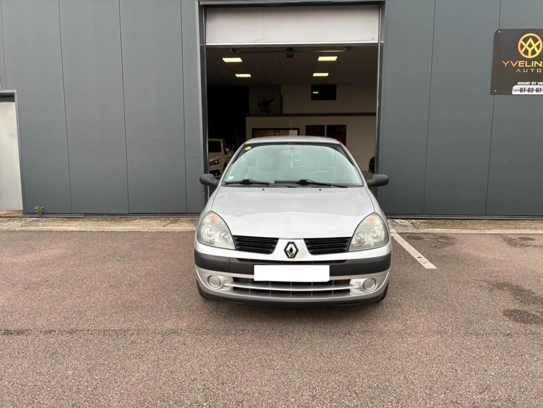 Renault Clio CAMPUS 1.2 75 AUTHENTIQUE | DISTRIBUTION A JOUR REF01