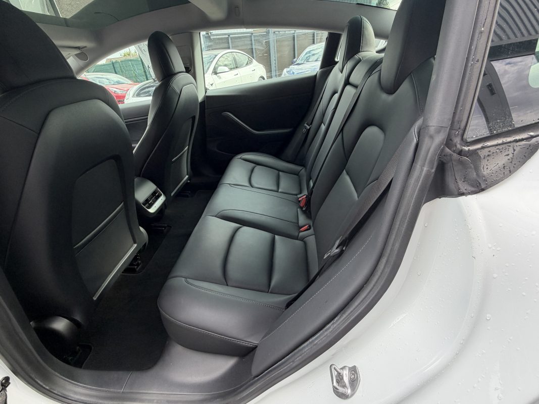 Tesla Model 3 DUAL MOTOR AWD GRANDE AUTONOMIE