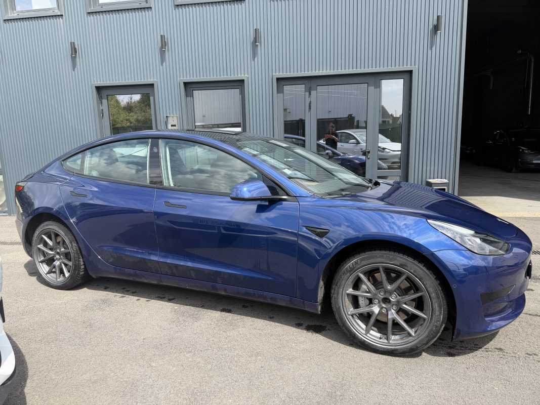 Tesla Model 3 STANDARD PLUS