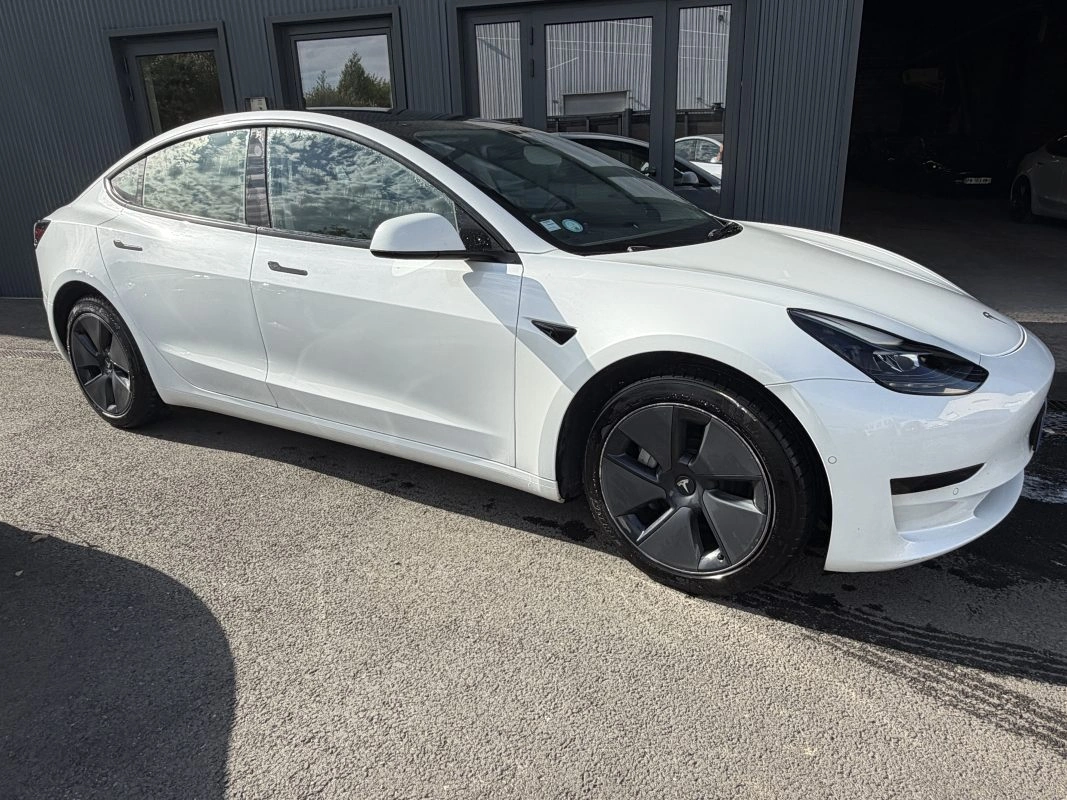 Tesla Model 3 STANDARD PLUS