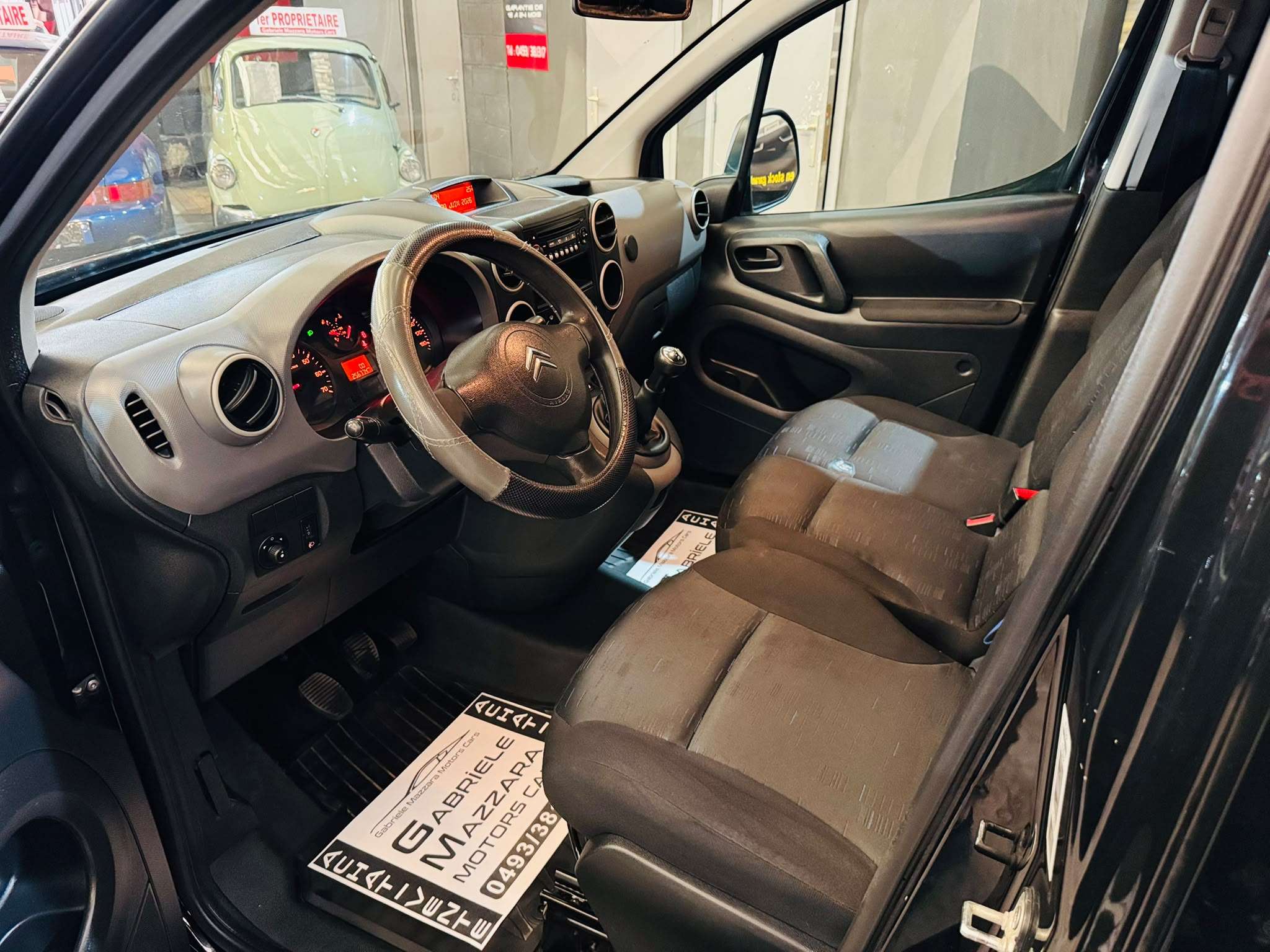 Citroen Berlingo 1.6 HDi 3 Places Utilitaire Att Remorque Airco Porte latérale