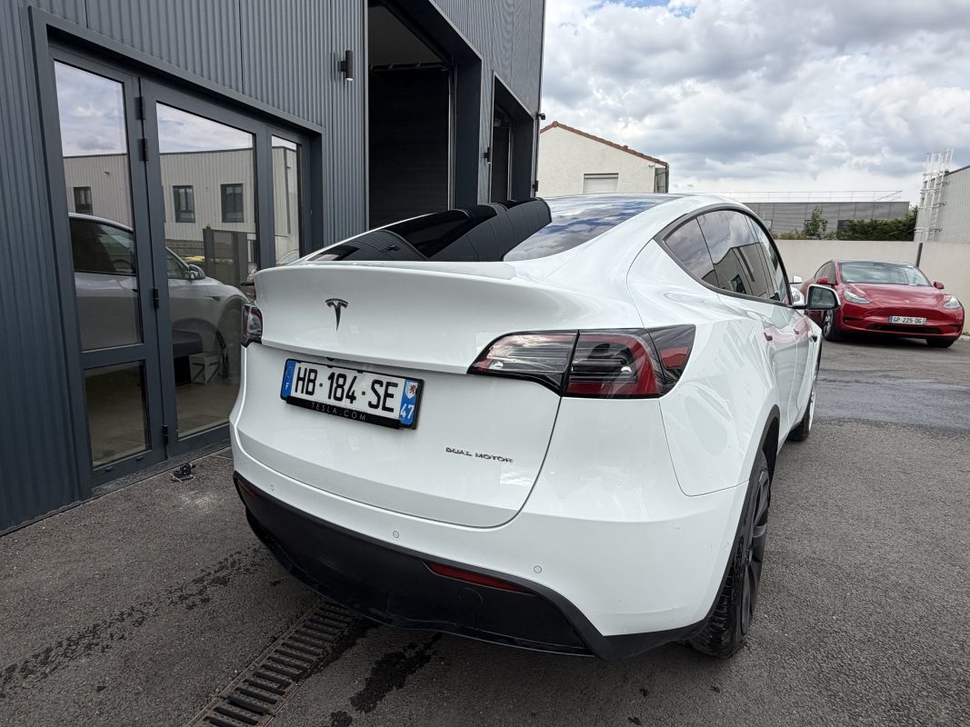 Tesla Model Y DUAL GRANDE AUTONOMIE