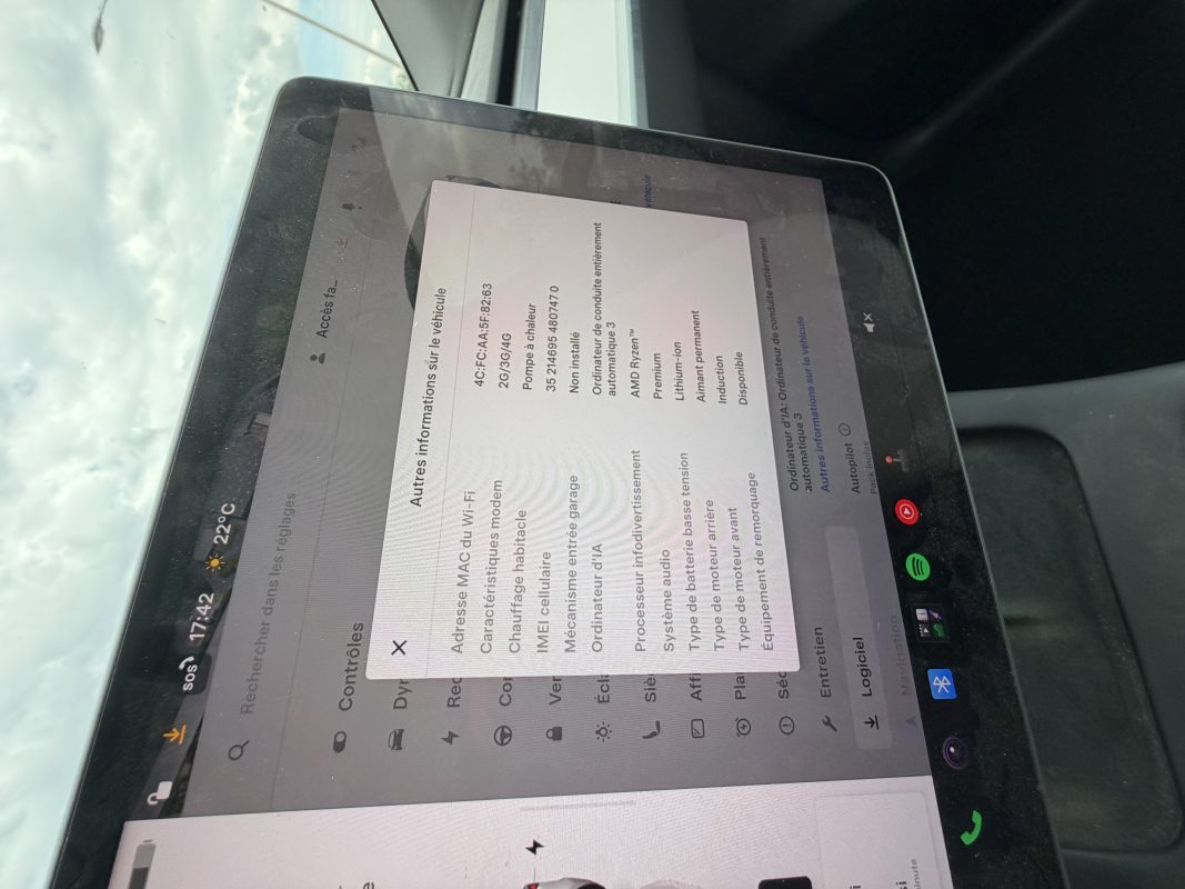 Tesla Model Y DUAL GRANDE AUTONOMIE