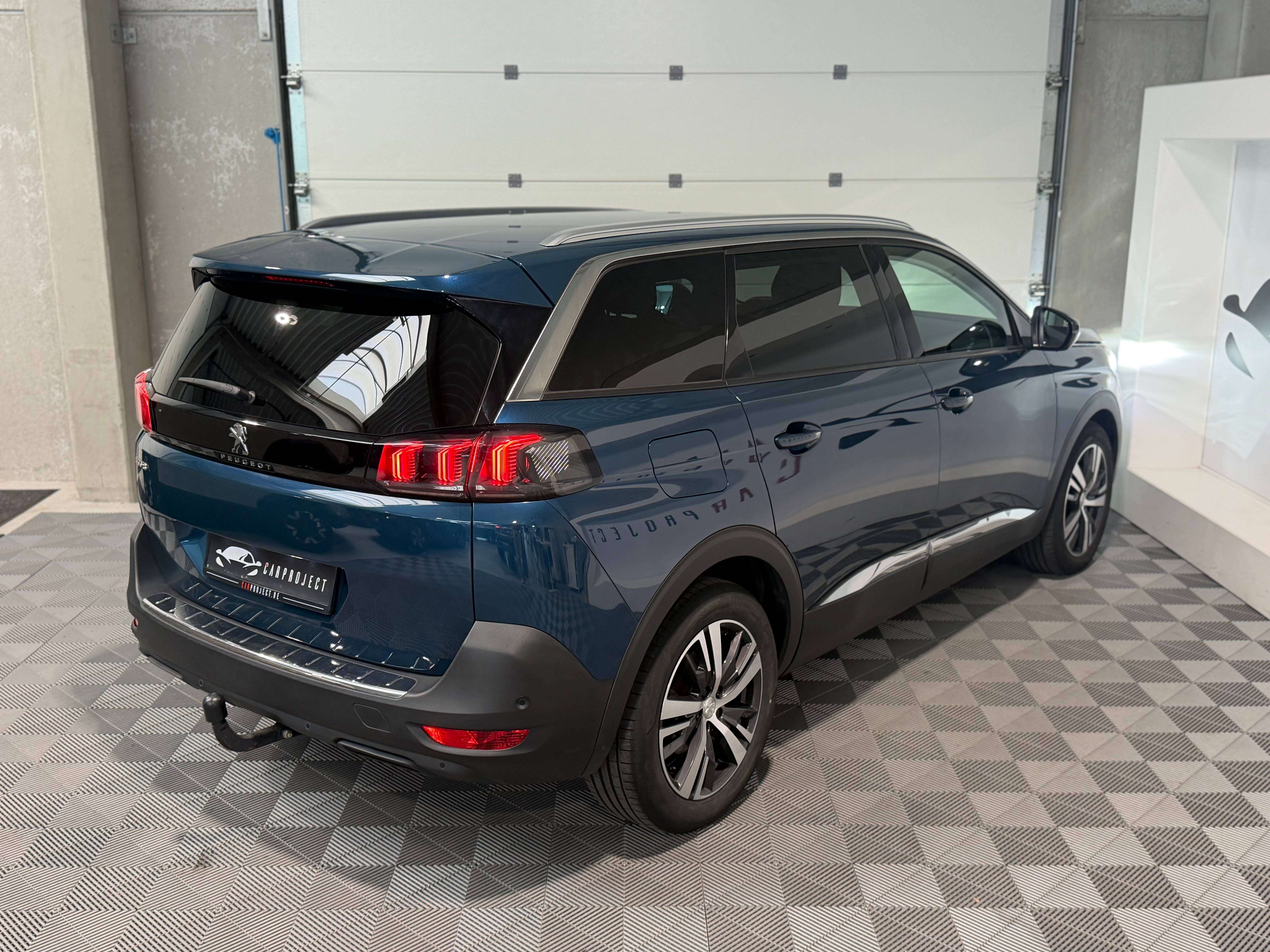Peugeot 5008 7 Pl. ! 1.5 BlueHDi Allure, Camera de recul, Capteurs AV/AR, Car-Play
