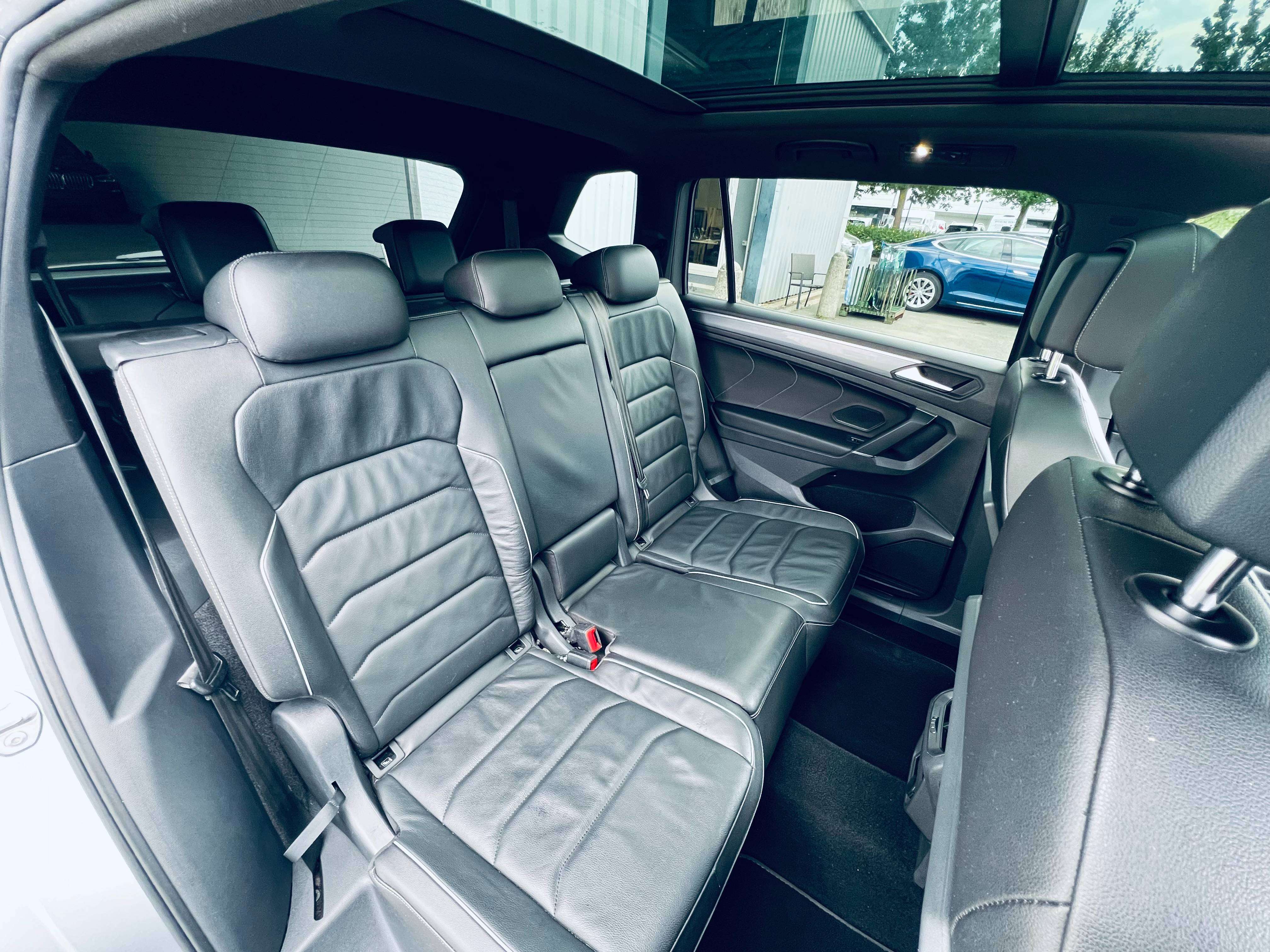 Volkswagen Tiguan Allspace 2.0 TSI 4Motion Highline DSG+R-Line+PANO+7PL+TVA+CARNET+GARANTIE