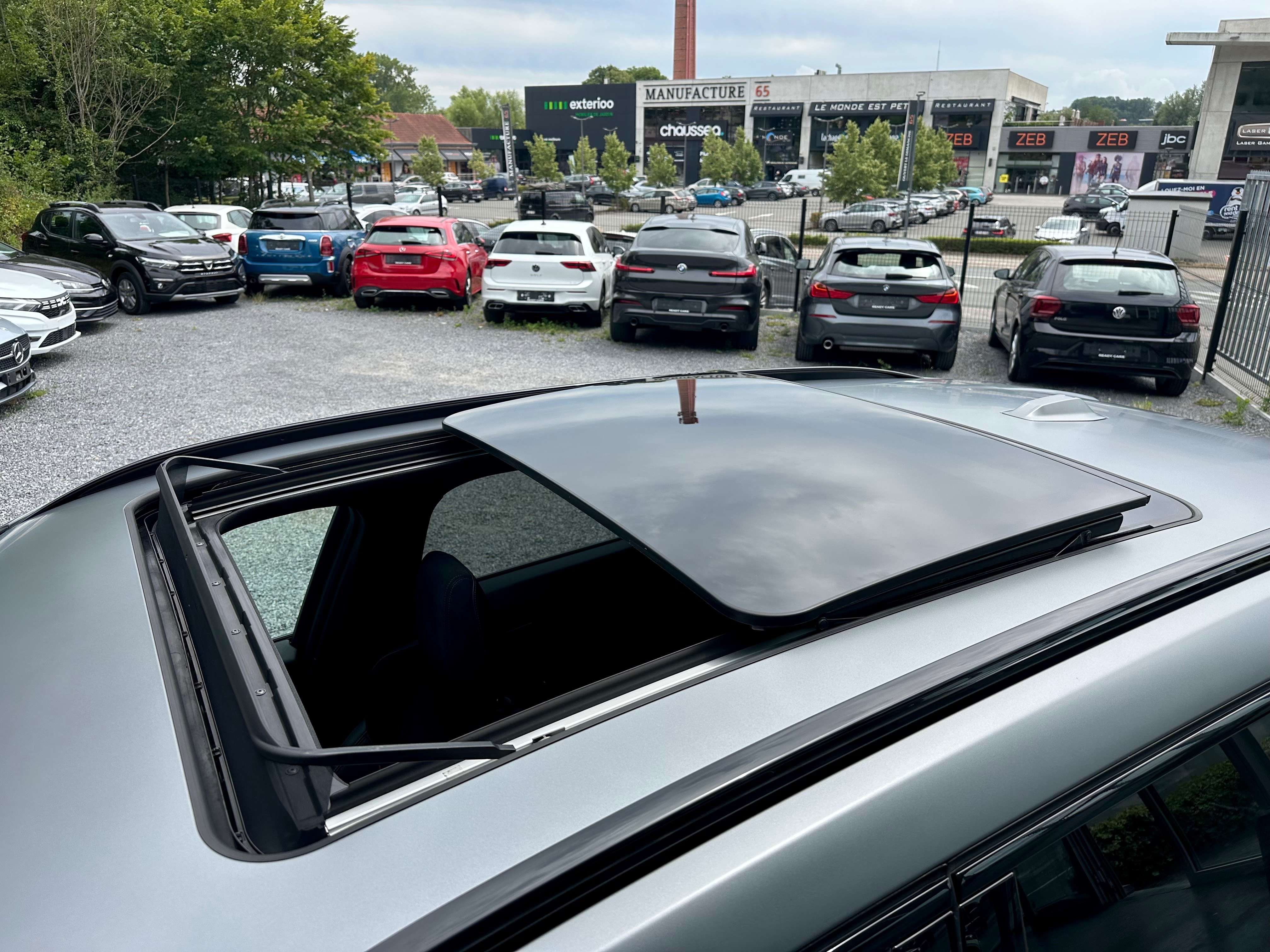 BMW X1 1.5*FULL OPTION*PACK M*FROZEN GREY*PANO*HARMAN KARDON*1ER PROP*ATT-REMORQUE
