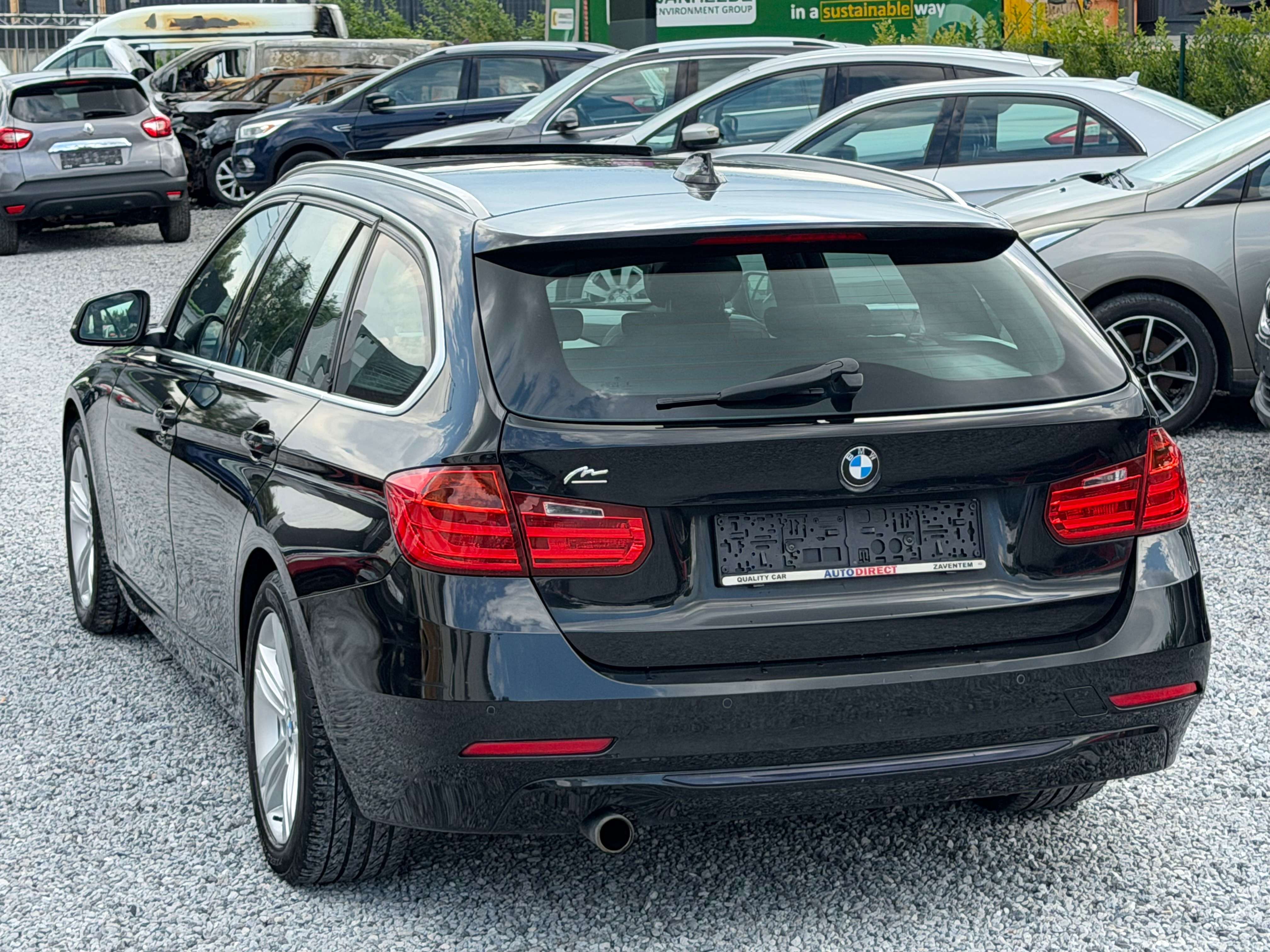 BMW 320 d X-Drive Touring - SportLine - Toit Pano - Cuir