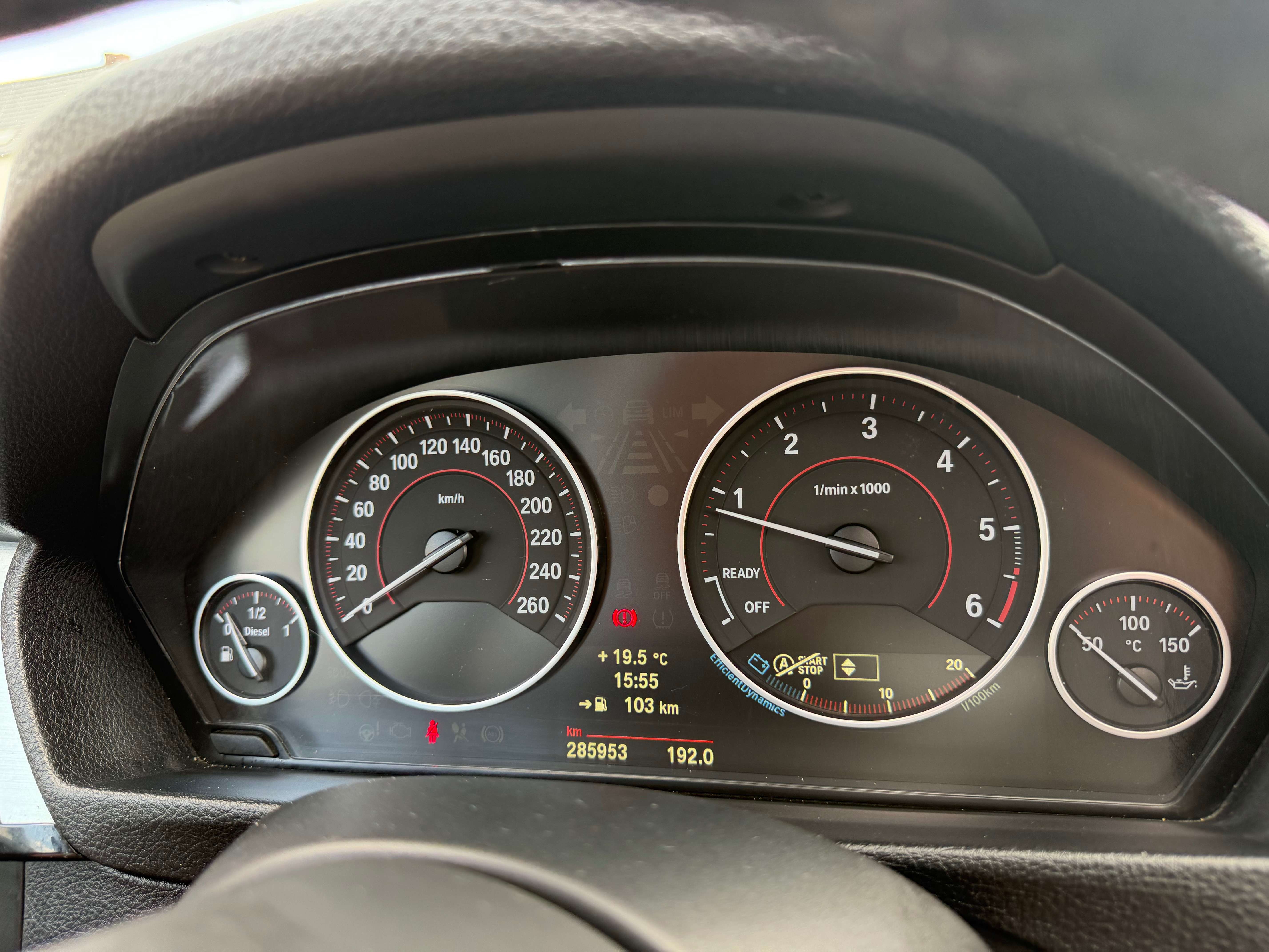 BMW 320 d X-Drive Touring - SportLine - Toit Pano - Cuir
