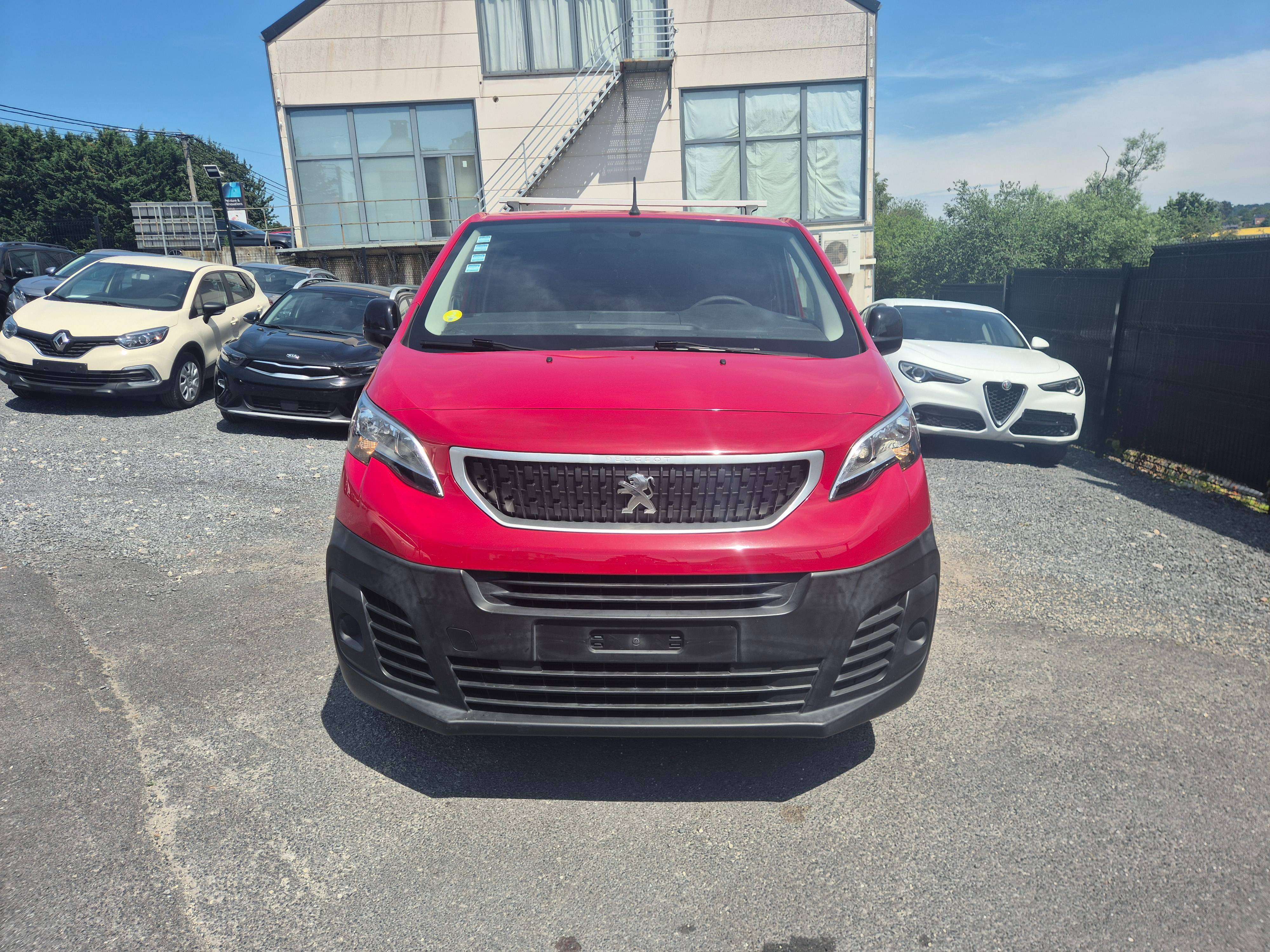 Peugeot Expert 1.6 BlueHDi L2 Standard Premium