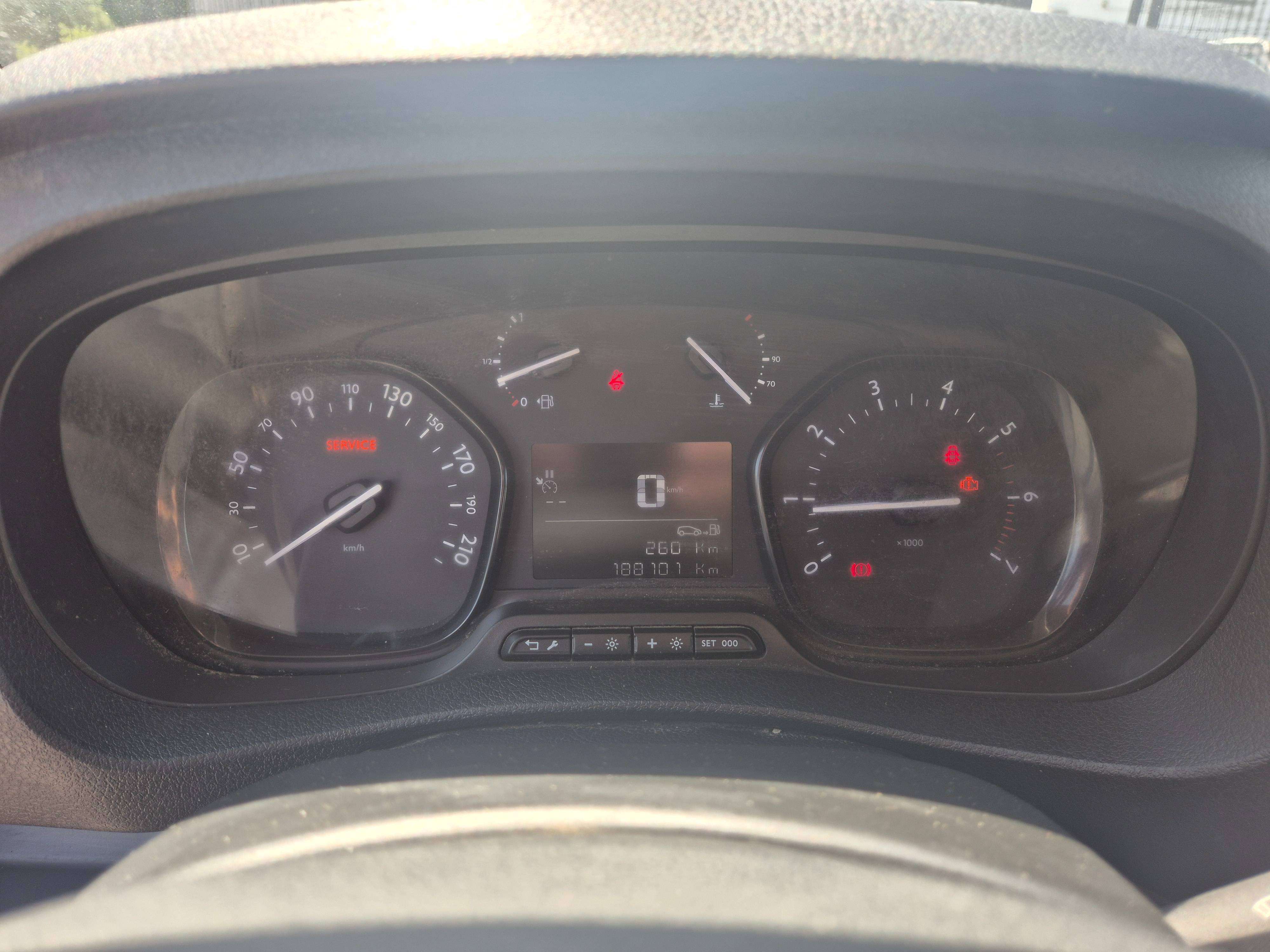 Peugeot Expert 1.6 BlueHDi L2 Standard Premium