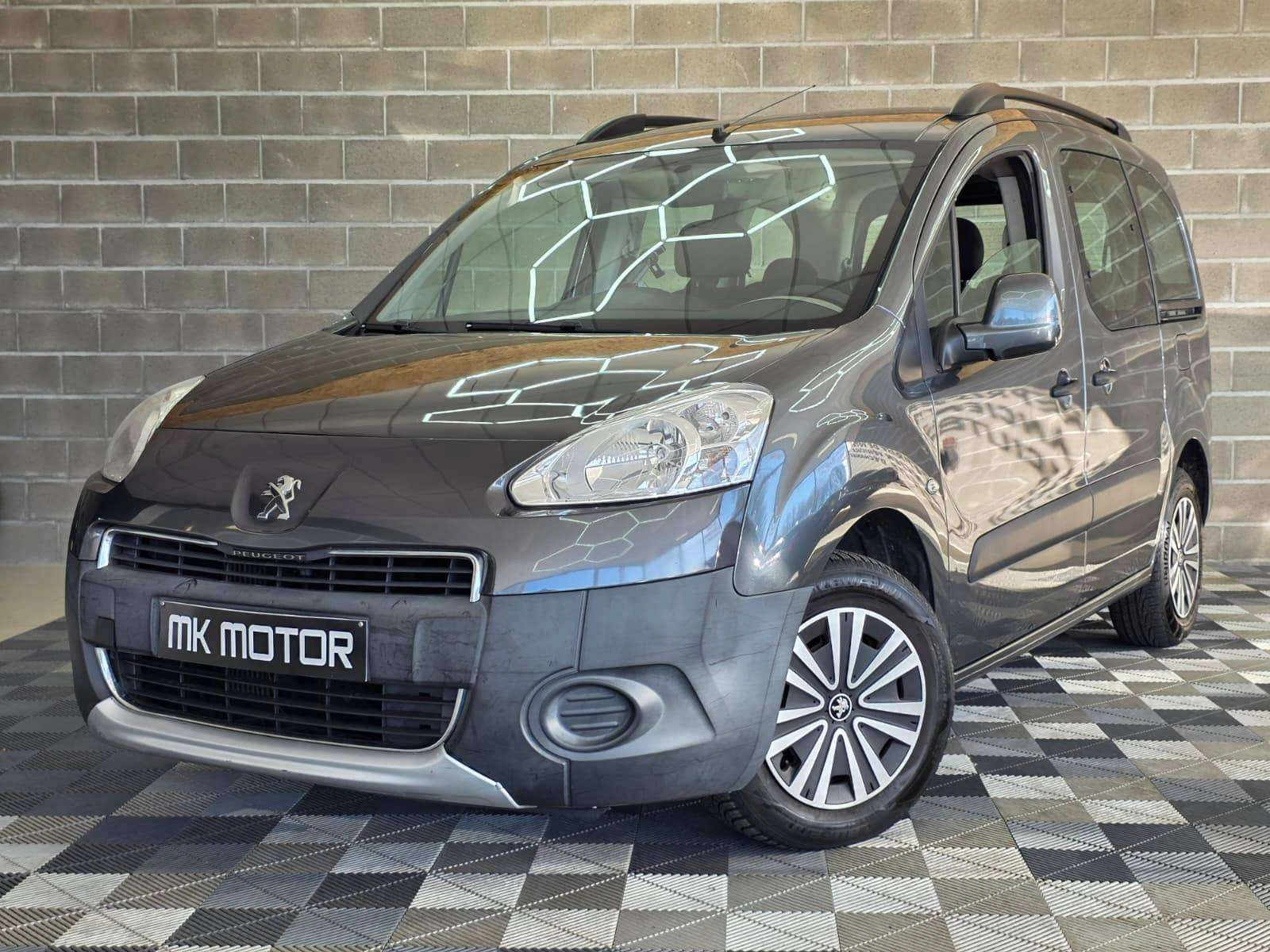 Peugeot Partner 🟢1.6 DIESEL 92CV - 7 PLACES - CRUISE - AIRCO