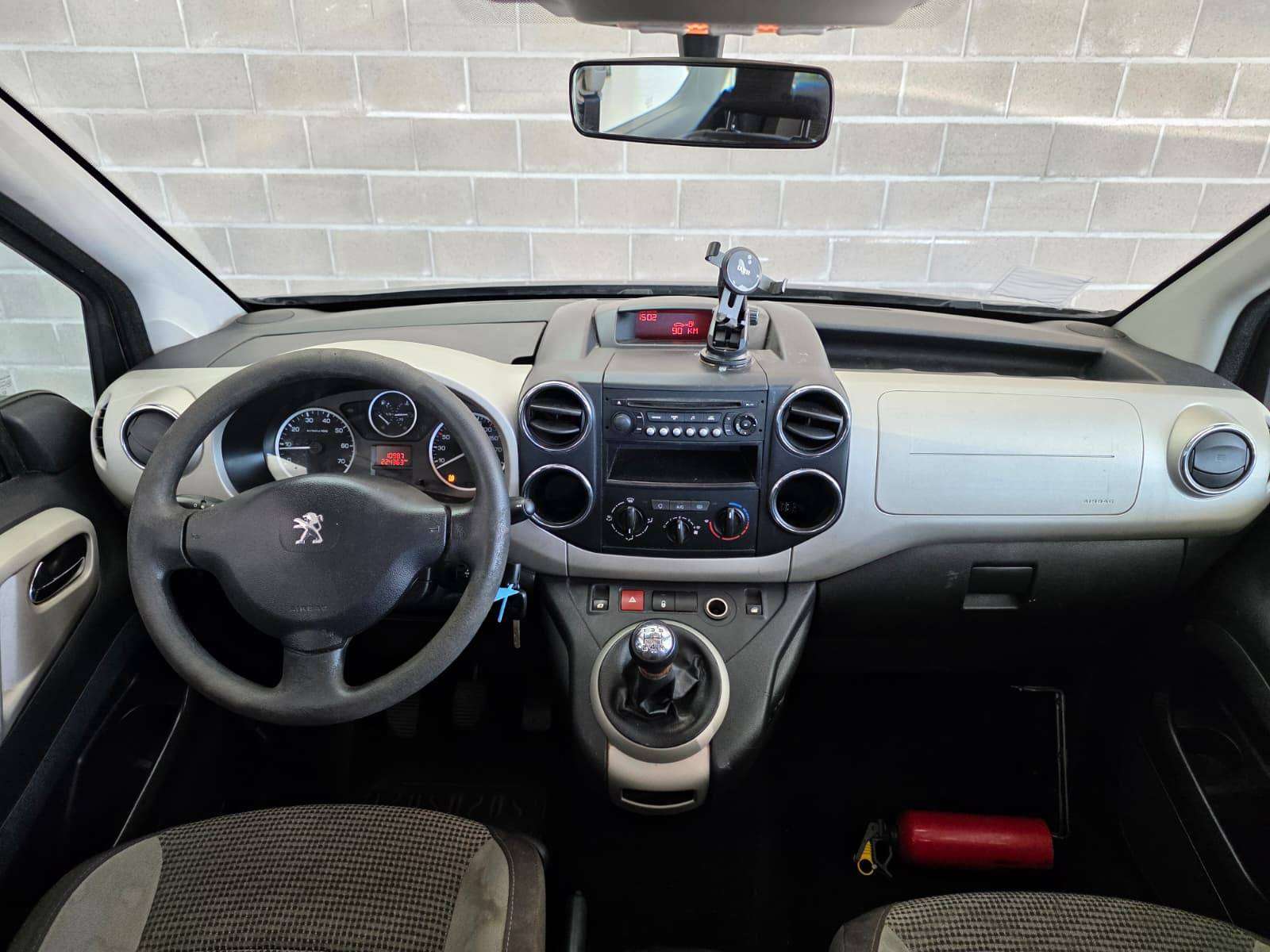 Peugeot Partner 🟢1.6 DIESEL 92CV - 7 PLACES - CRUISE - AIRCO
