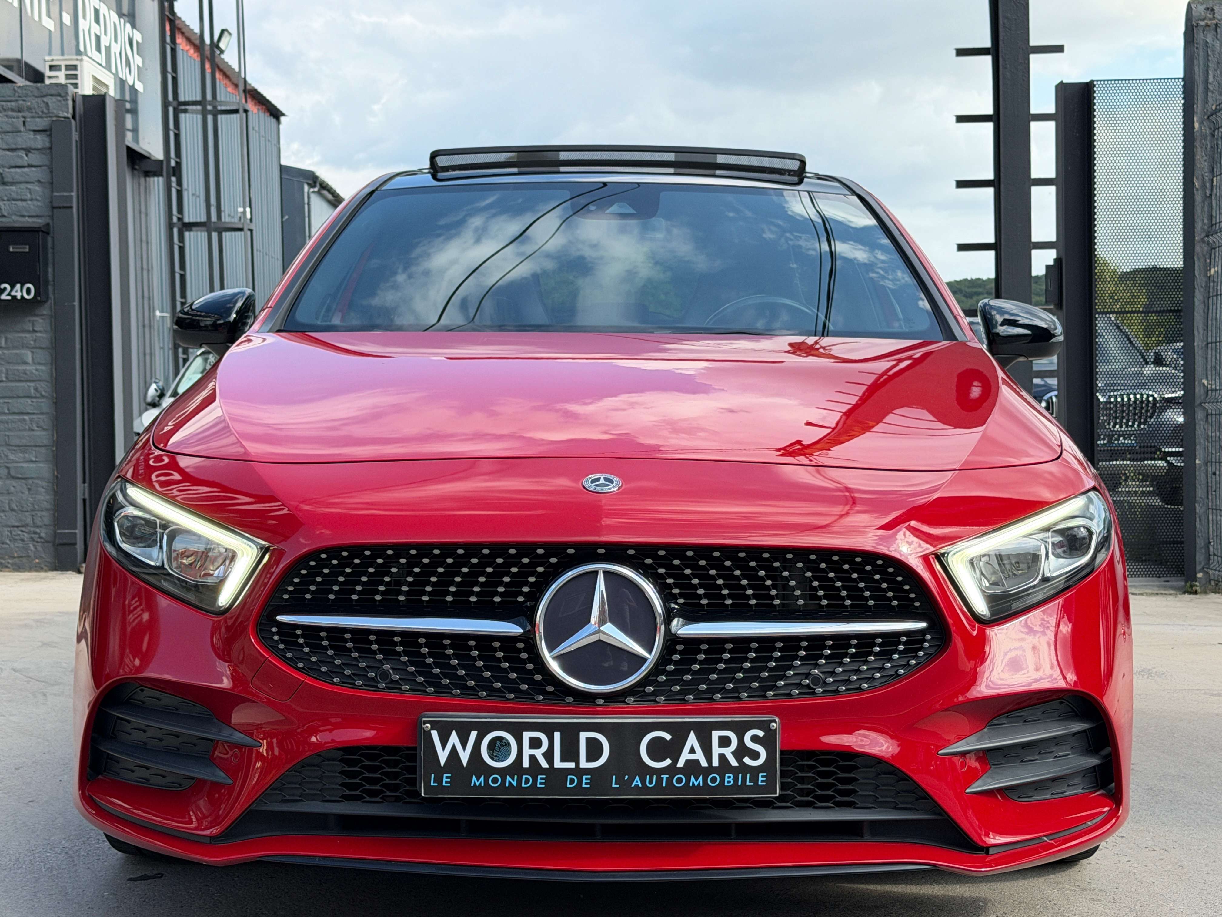 Mercedes-Benz A 250 A 250 PACK AMG - COCKPIT - LINE ASS. - PANO - CAMERA - NAVI - FULL OPTION