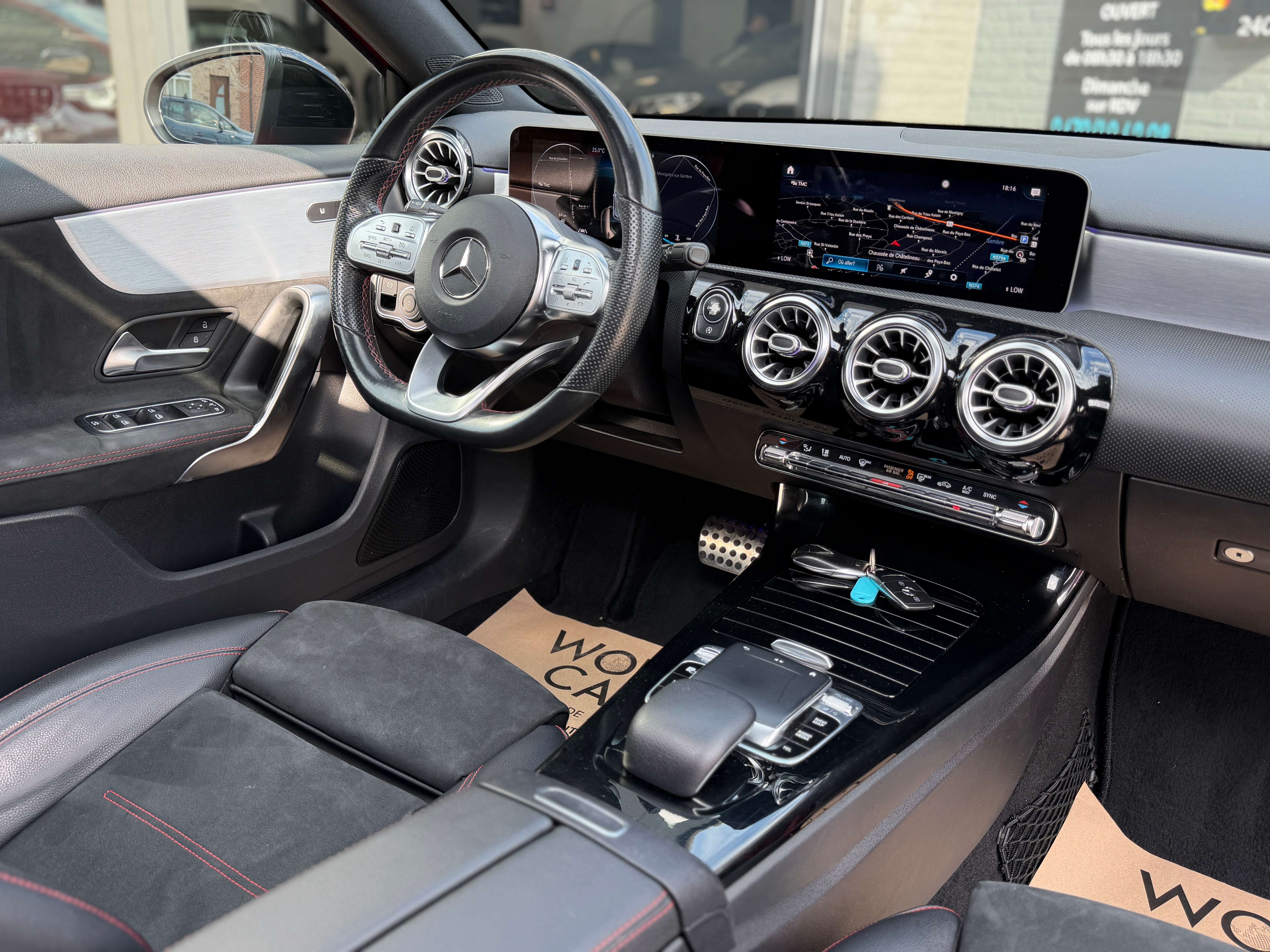 Mercedes-Benz A 250 A 250 PACK AMG - COCKPIT - LINE ASS. - PANO - CAMERA - NAVI - FULL OPTION