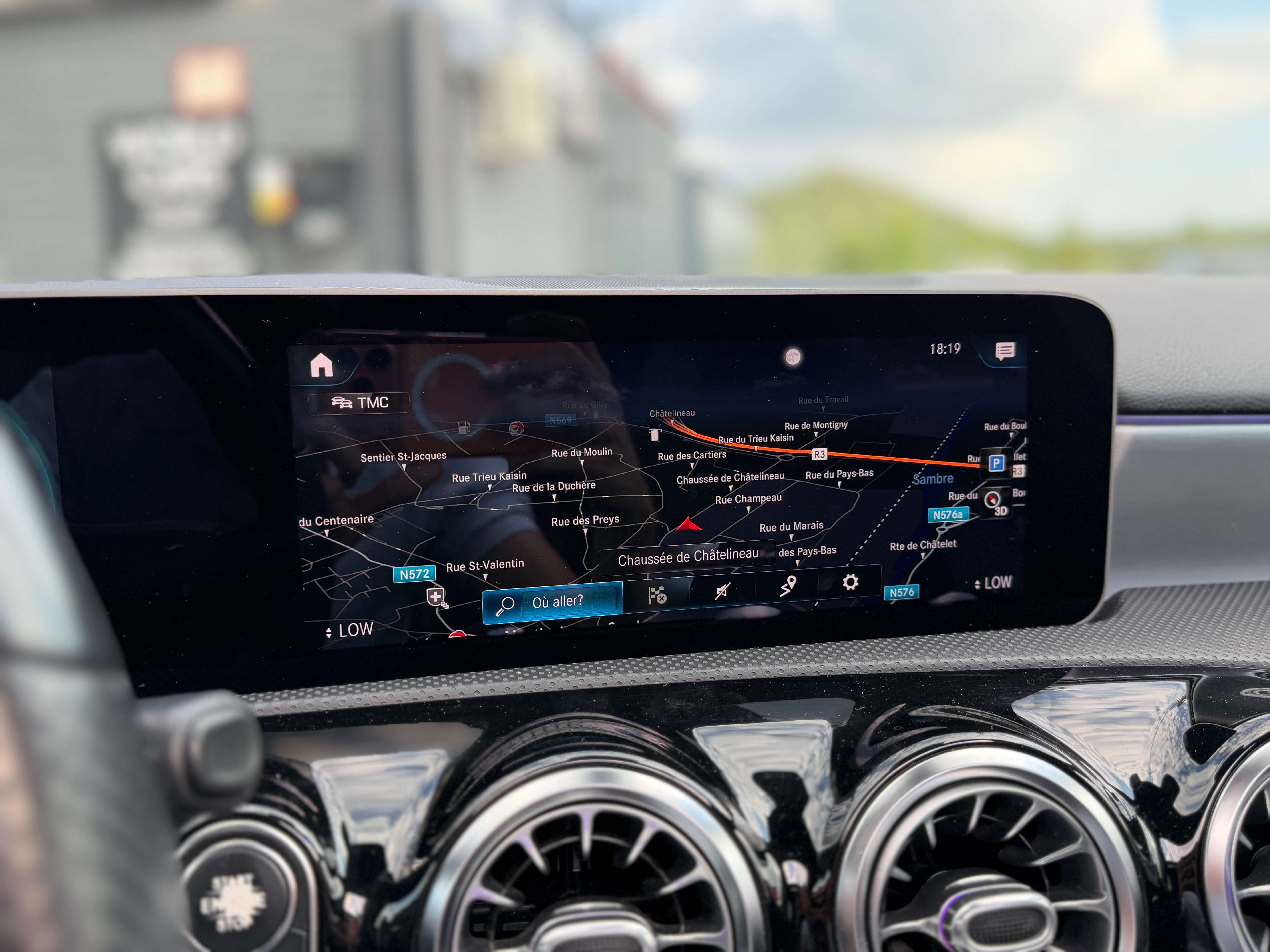 Mercedes-Benz A 250 A 250 PACK AMG - COCKPIT - LINE ASS. - PANO - CAMERA - NAVI - FULL OPTION