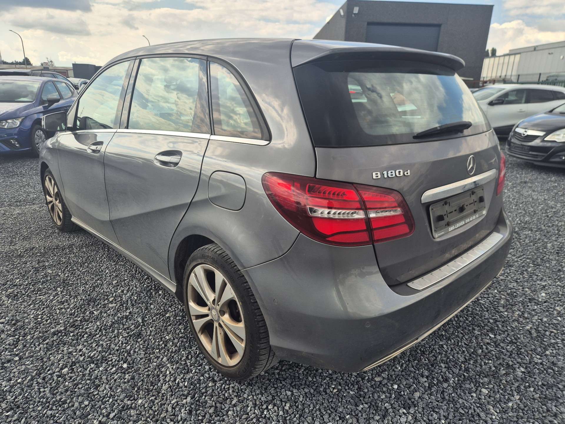 Mercedes-Benz B 180 1.5 D / / GPS / Marchand ou export